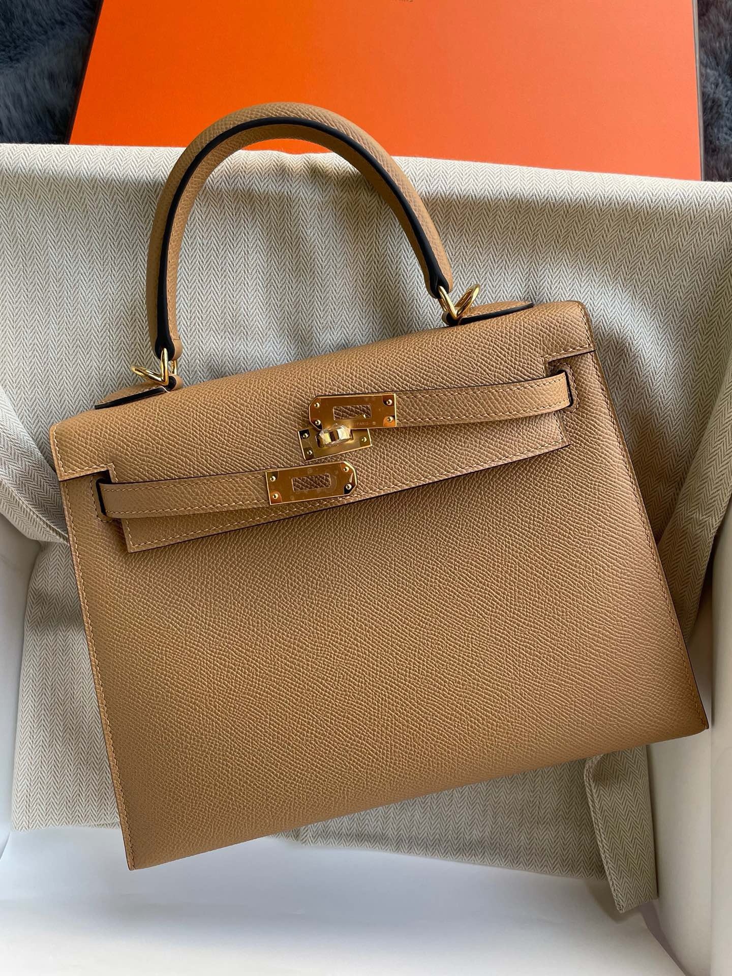 H**mes kelly sellier 25 handmade bag in chai epsom calfskin