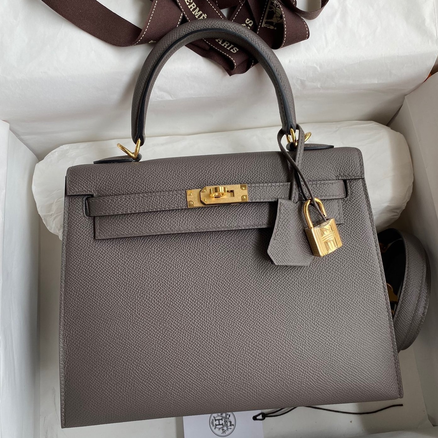 H**mes kelly sellier 25 handmade bag in etain epsom calfskin