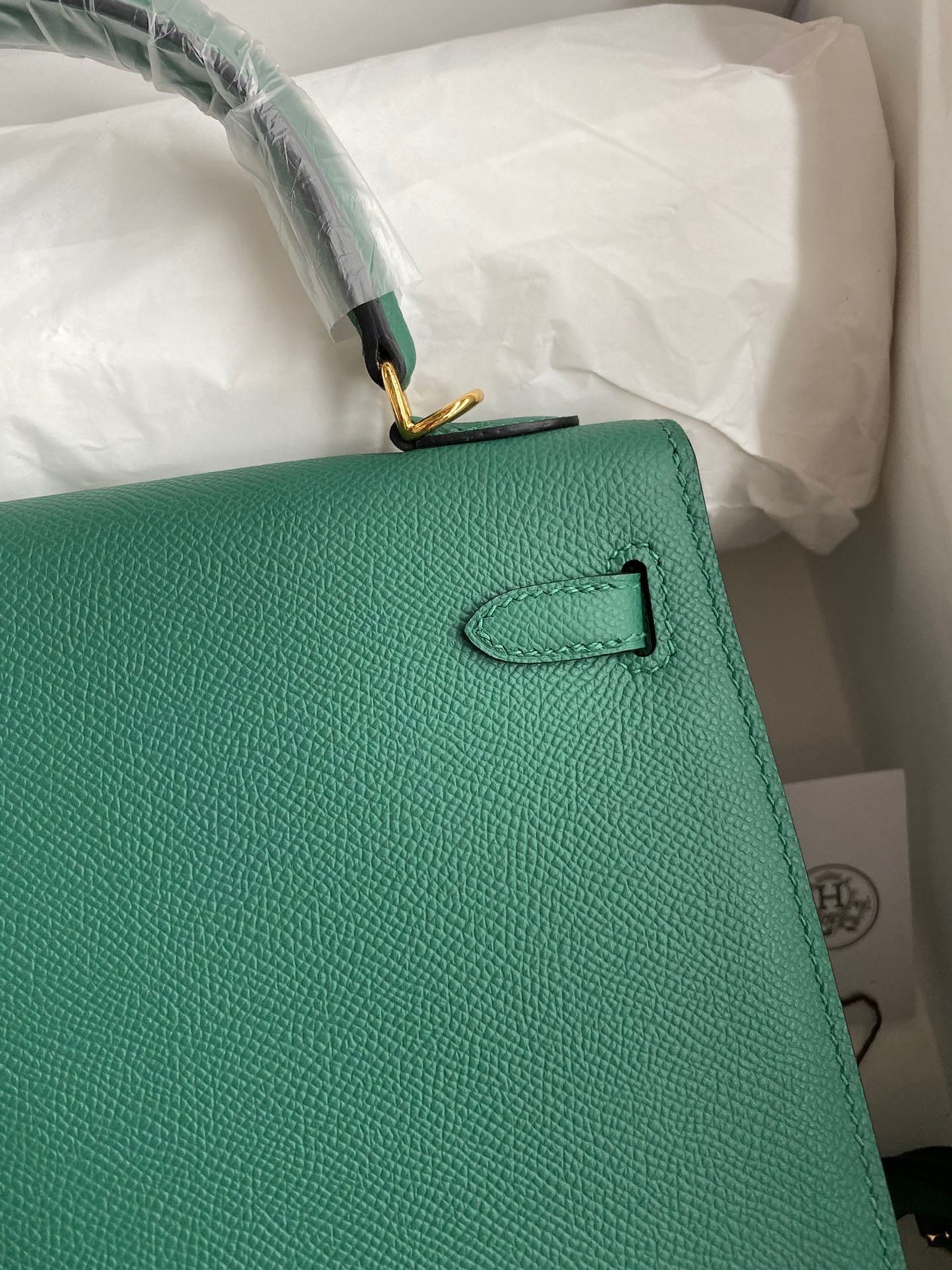 H**mes kelly sellier 25 handmade bag in malachite epsom calfskin