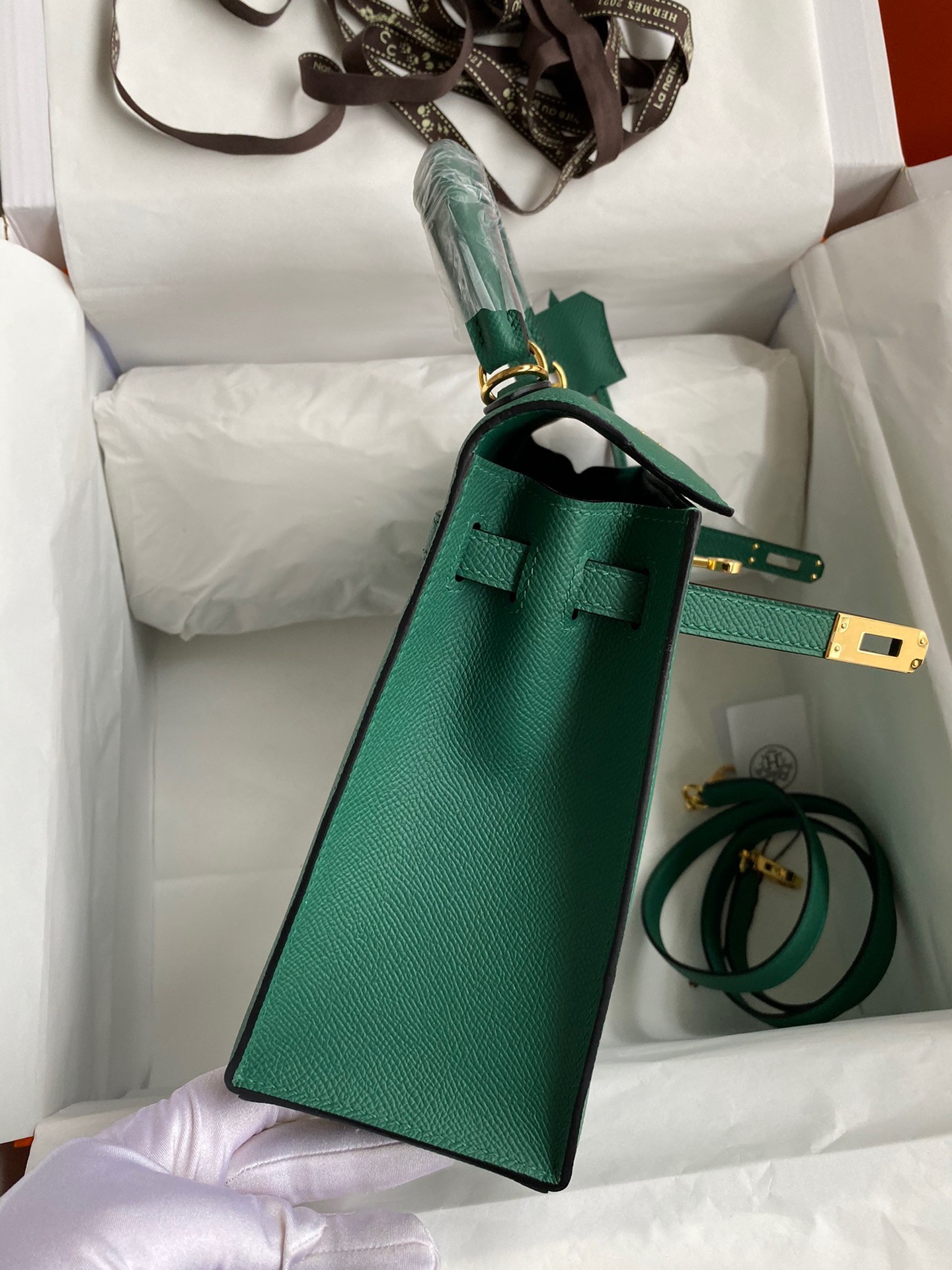 H**mes kelly sellier 25 handmade bag in malachite epsom calfskin