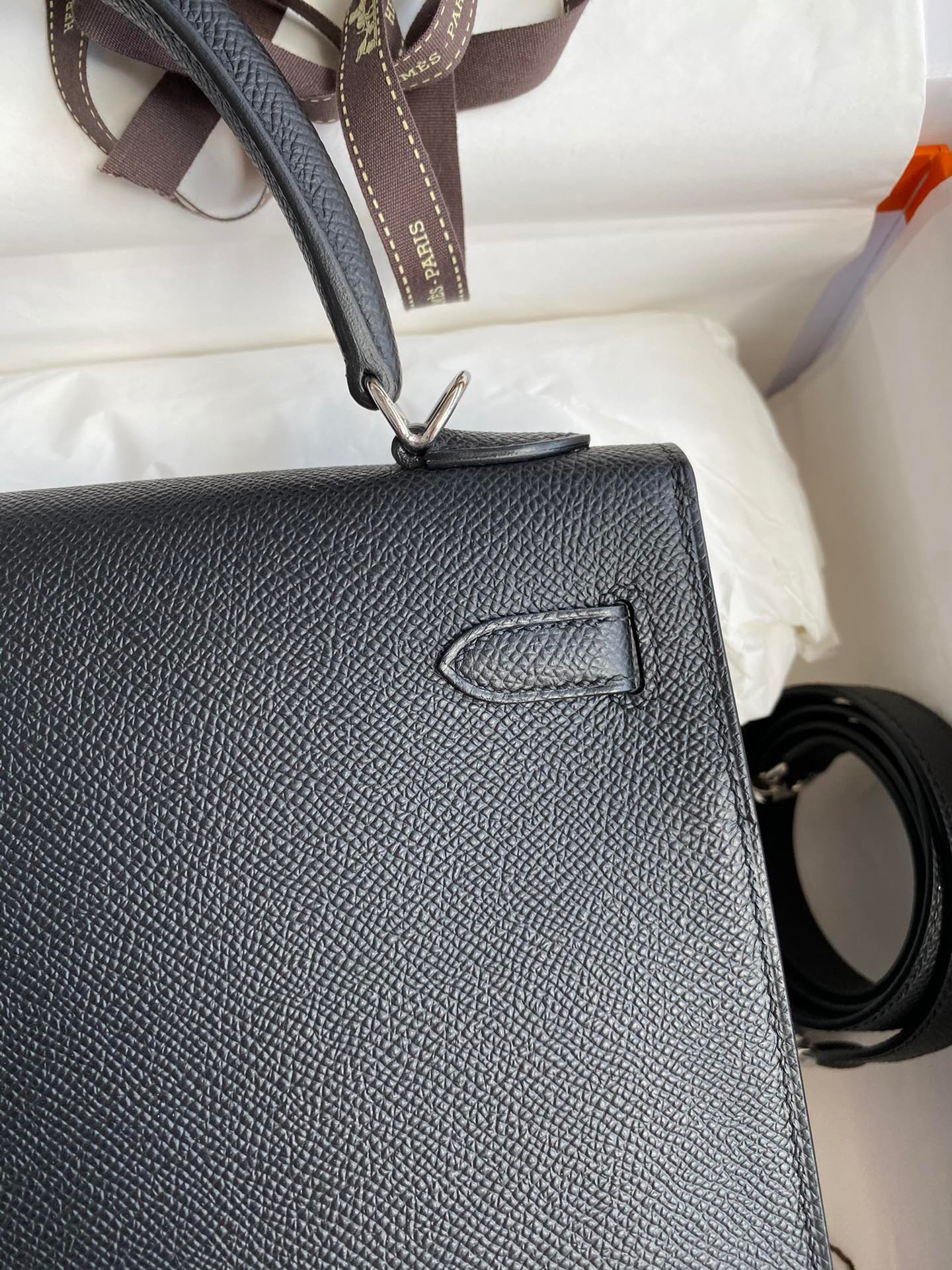 H**mes kelly sellier 25 handmade bag in black epsom calfskin