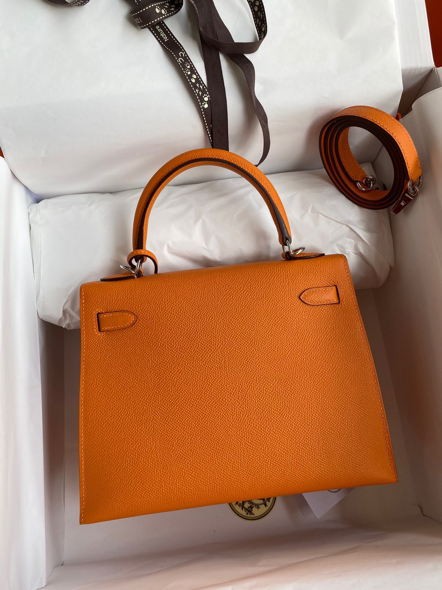 H**mes kelly sellier 25 handmade bag in orange epsom calfskin