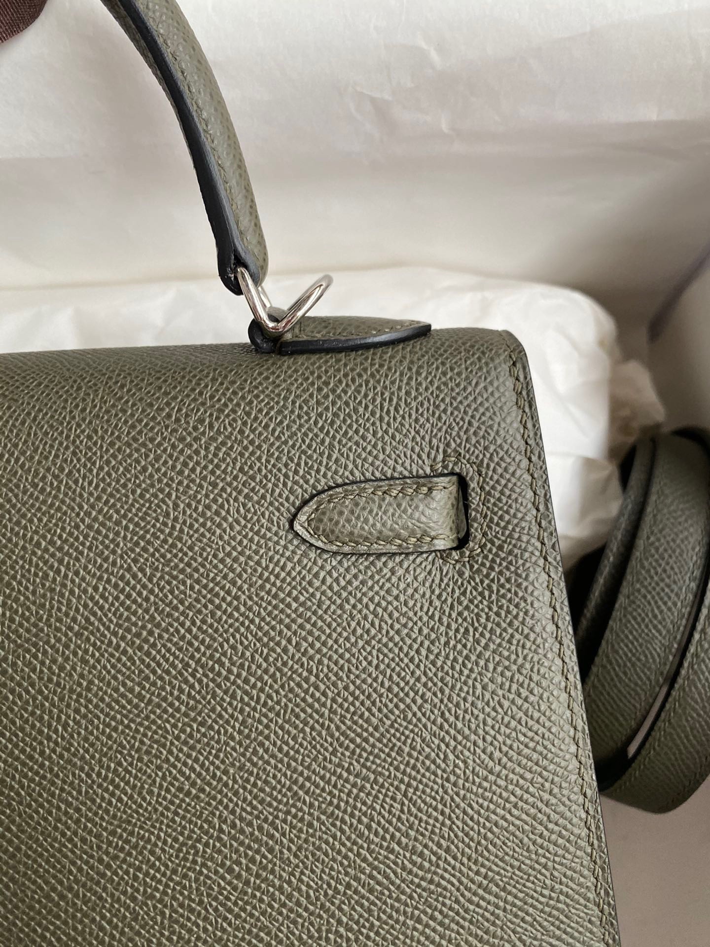 H**mes kelly sellier 25 handmade bag in vert de gris epsom calfskin