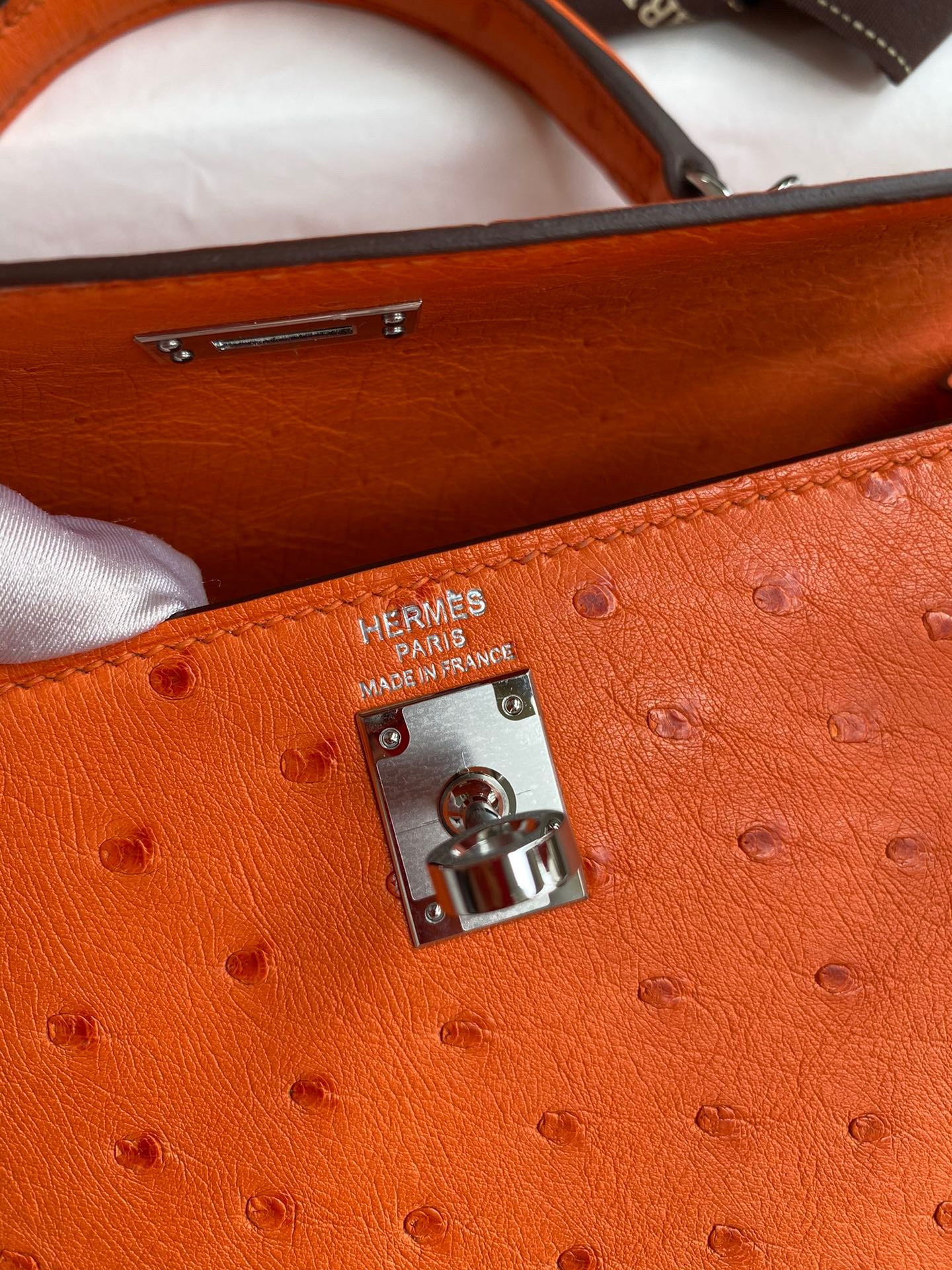 H**mes kelly sellier 25 handmade bag in orange ostrich leather