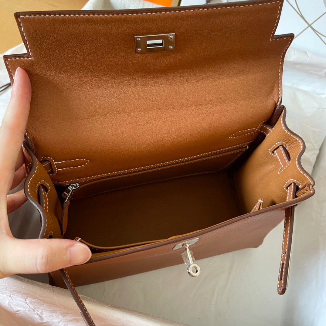 H**mes kelly retourne 25 handmade bag in gold swift calfskin