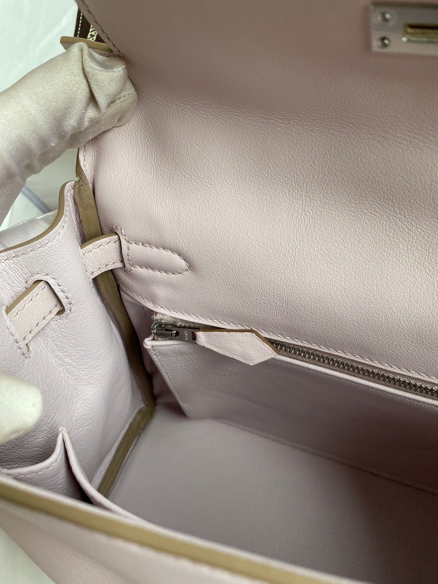 H**mes kelly retourne 25 handmade bag in mauve pale swift calfskin