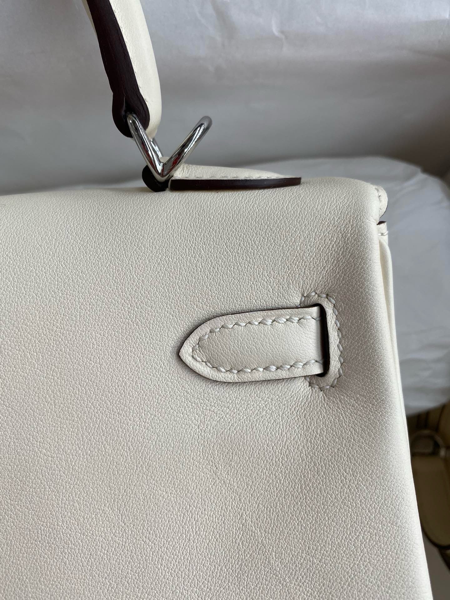 H**mes kelly retourne 25 handmade bag in nata swift calfskin