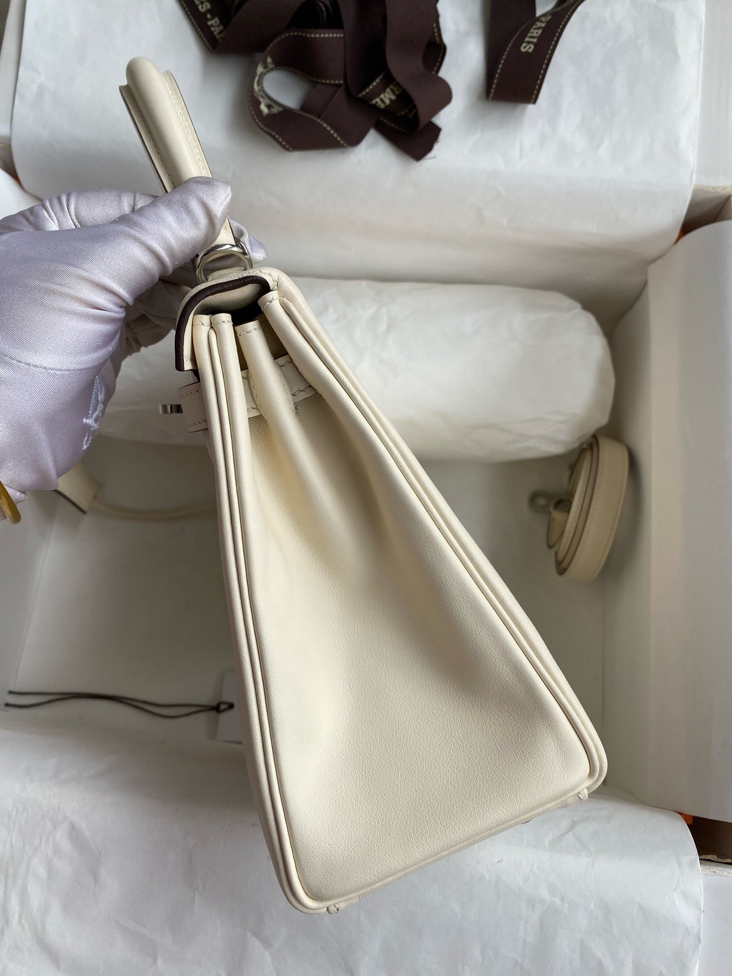 H**mes kelly retourne 25 handmade bag in nata swift calfskin