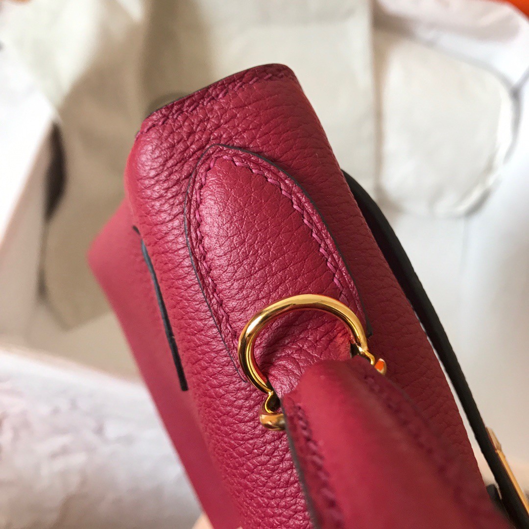 H**mes kelly retourne 28 handmade bag in ruby clemence leather