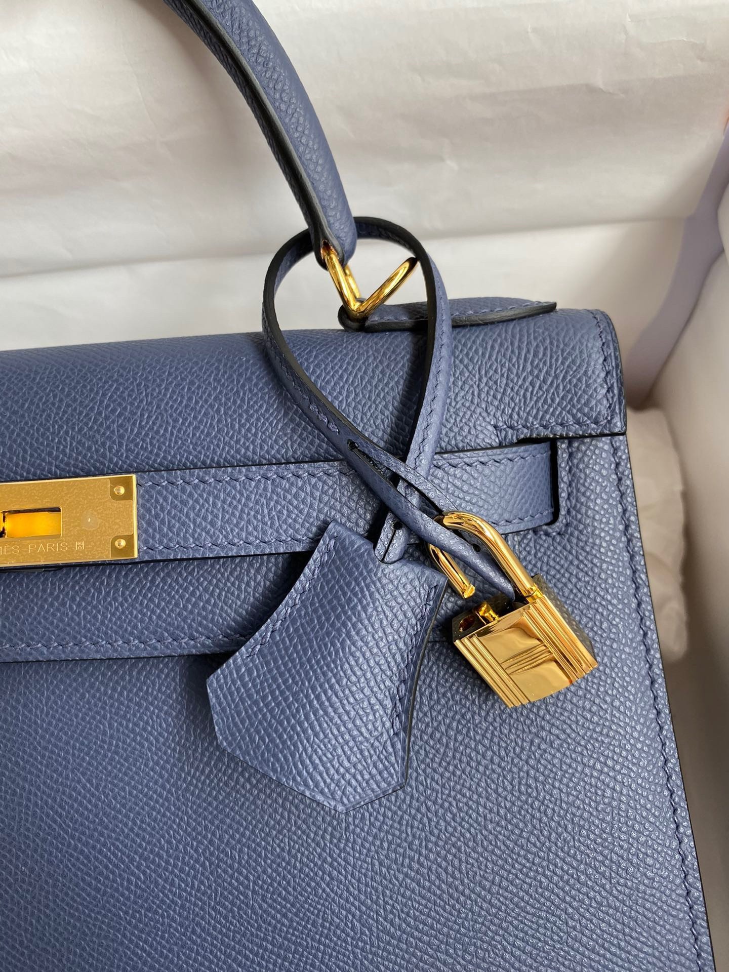 H**mes kelly sellier 28 handmade bag in blue saphir epsom calfskin