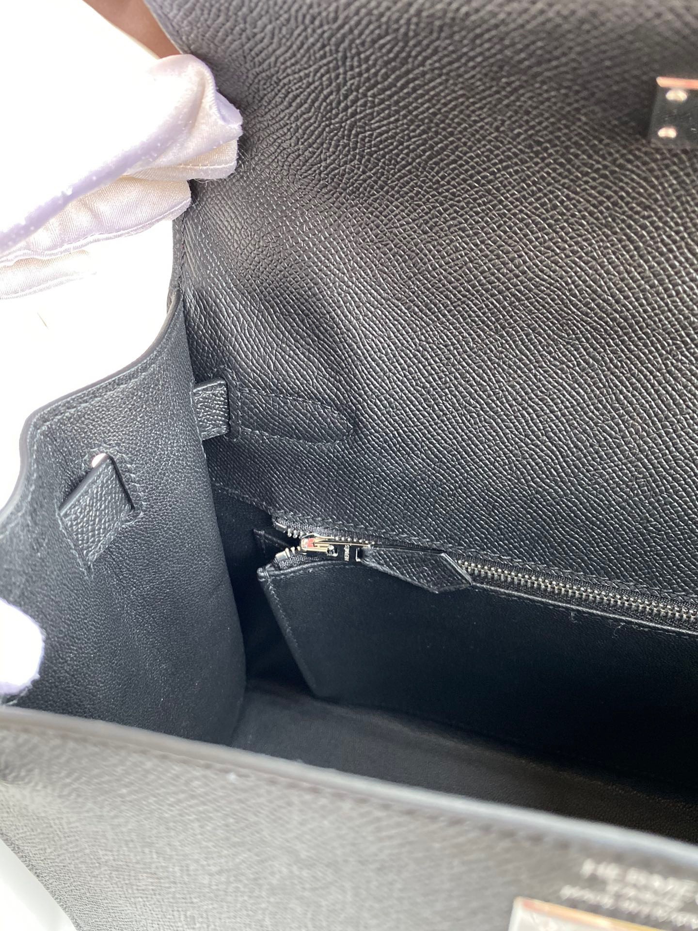 H**mes kelly sellier 28 handmade bag in black epsom calfskin