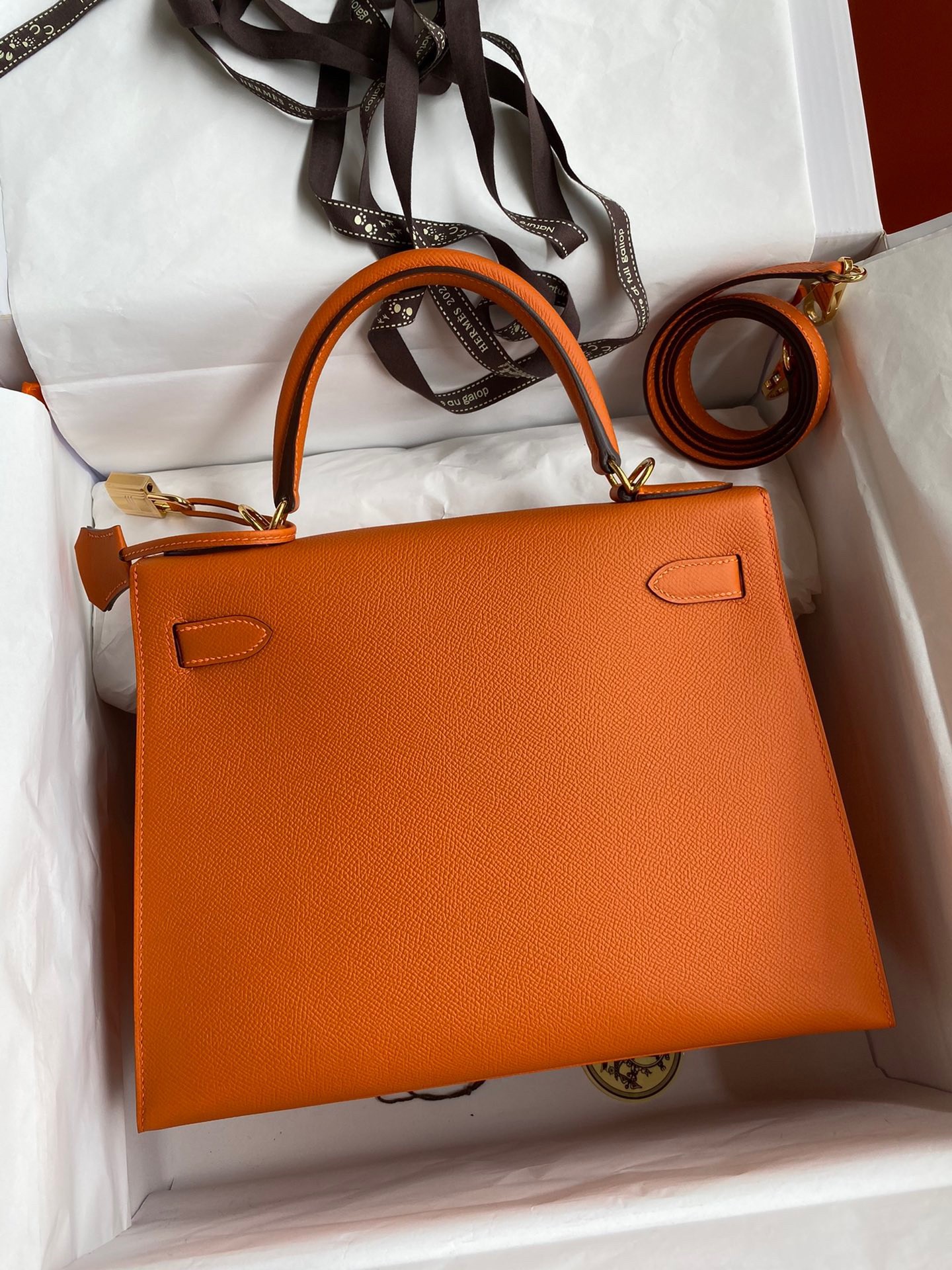 H**mes kelly sellier 28 handmade bag in orange epsom calfskin