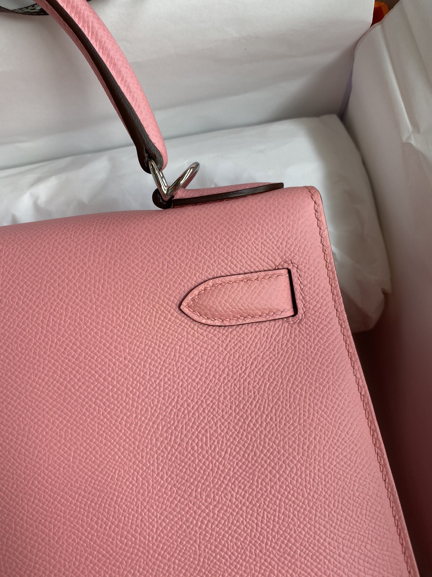H**mes kelly sellier 28 handmade bag in rose confetti epsom calfskin