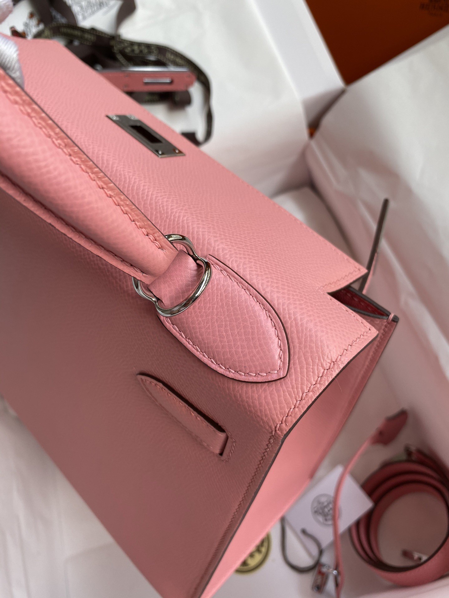 H**mes kelly sellier 28 handmade bag in rose confetti epsom calfskin
