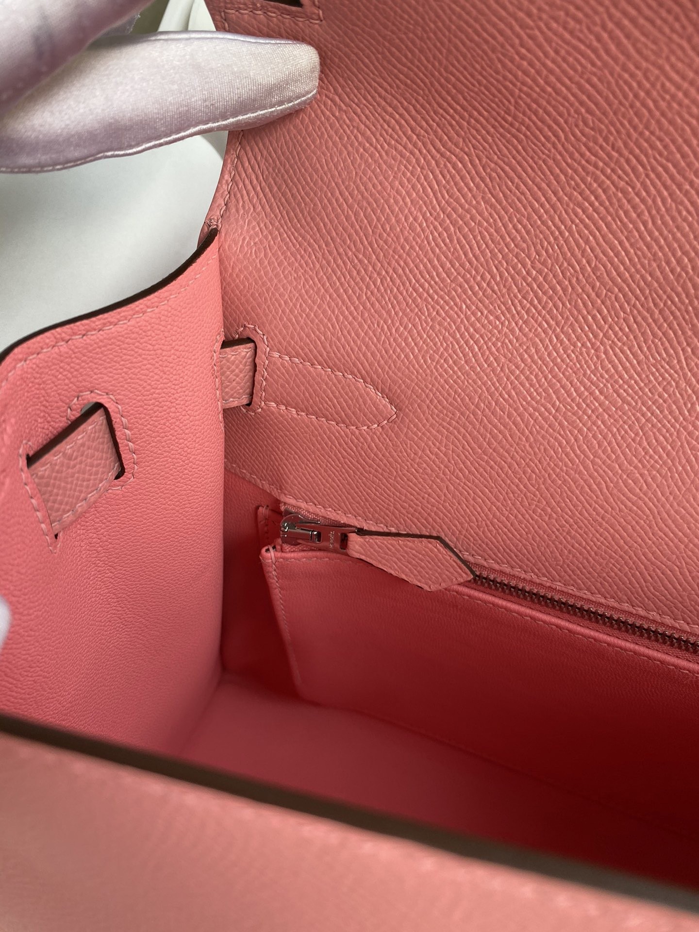 H**mes kelly sellier 28 handmade bag in rose confetti epsom calfskin