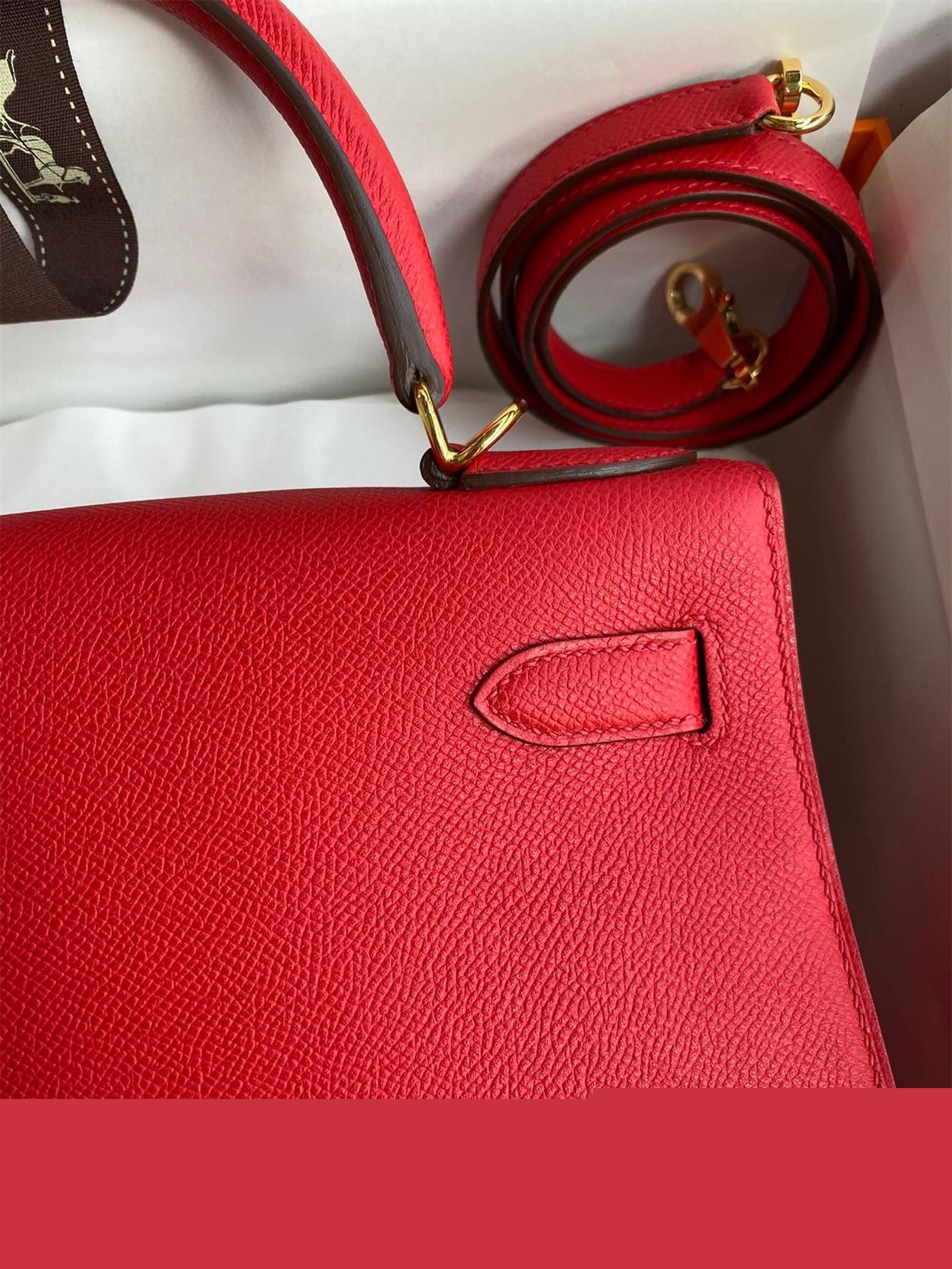 H**mes kelly sellier 28 handmade bag in red epsom calfskin