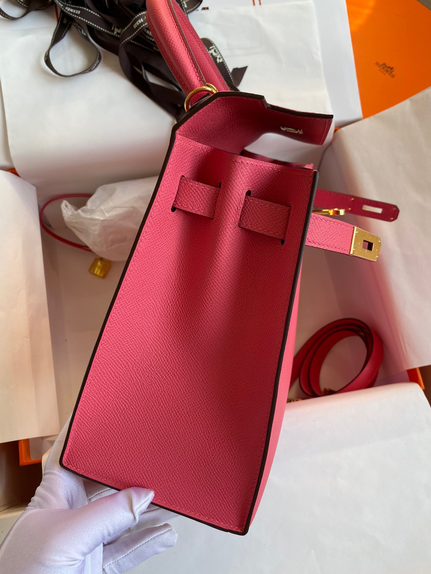 H**mes kelly sellier 28 handmade bag in rose lipstick epsom calfskin