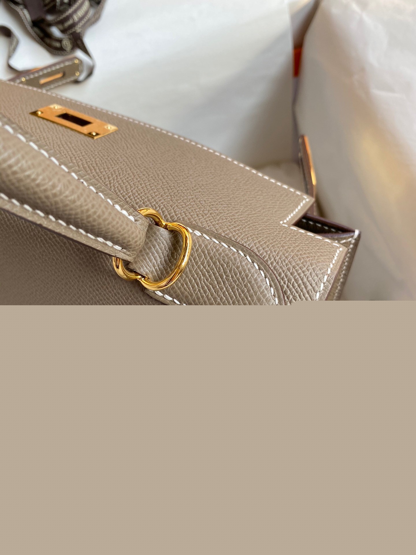 H**mes kelly sellier 28 handmade bag in taupe epsom calfskin
