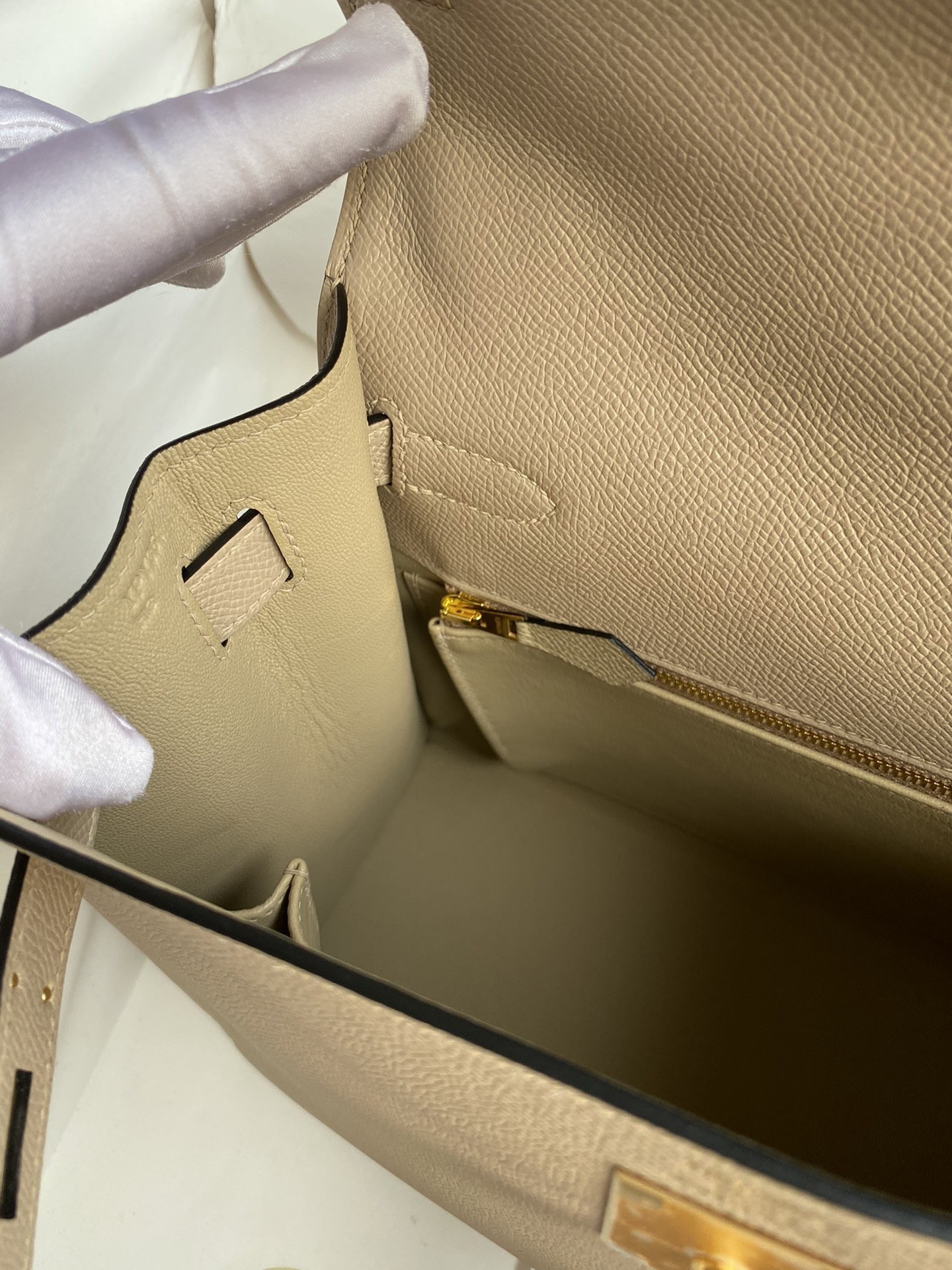 H**mes kelly sellier 28 handmade bag in trench epsom calfskin