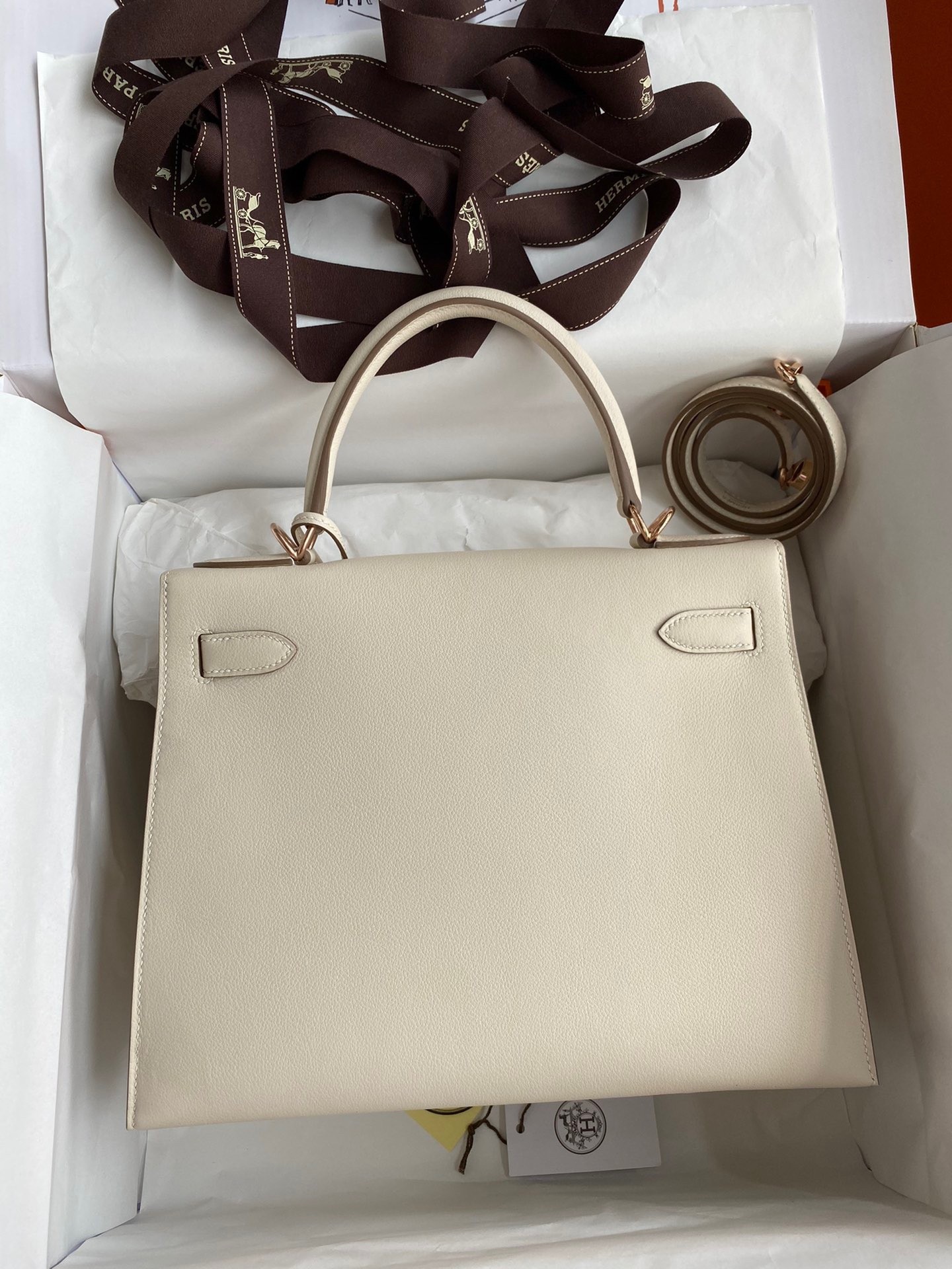 H**mes kelly sellier 28 handmade bag in craie evercolor calfskin