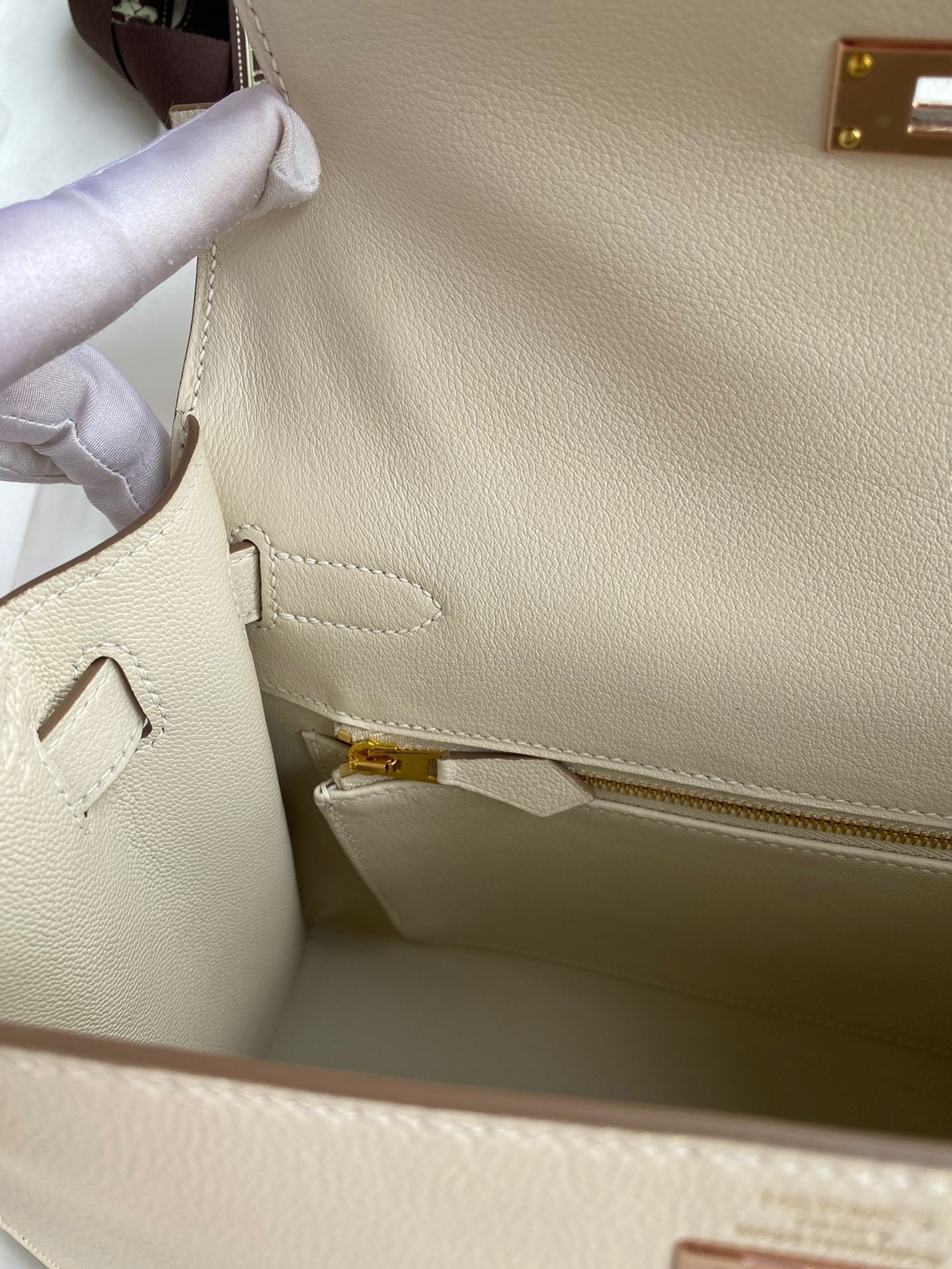 H**mes kelly sellier 28 handmade bag in craie evercolor calfskin