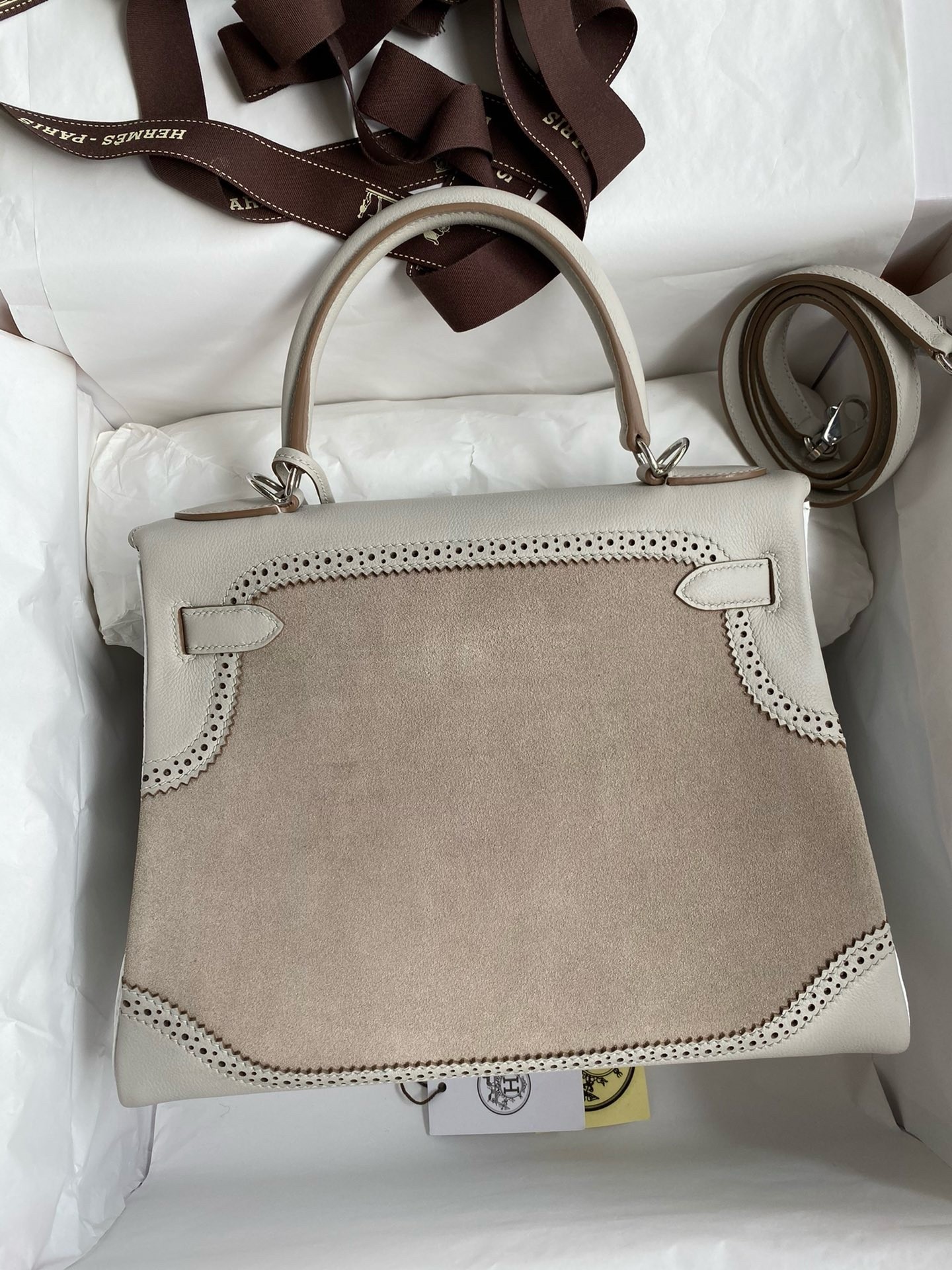 H**mes kelly 28 ghillies grizzly bag in pearl grey evercolor and grey veau doblis
