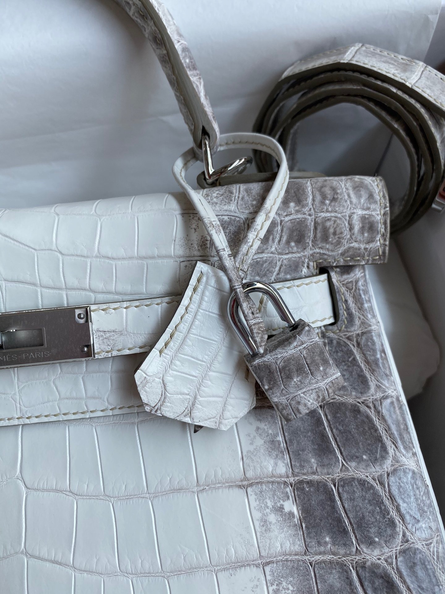 H**mes kelly retourne 28 handmade bag in himalaya crocodile niloticus skin