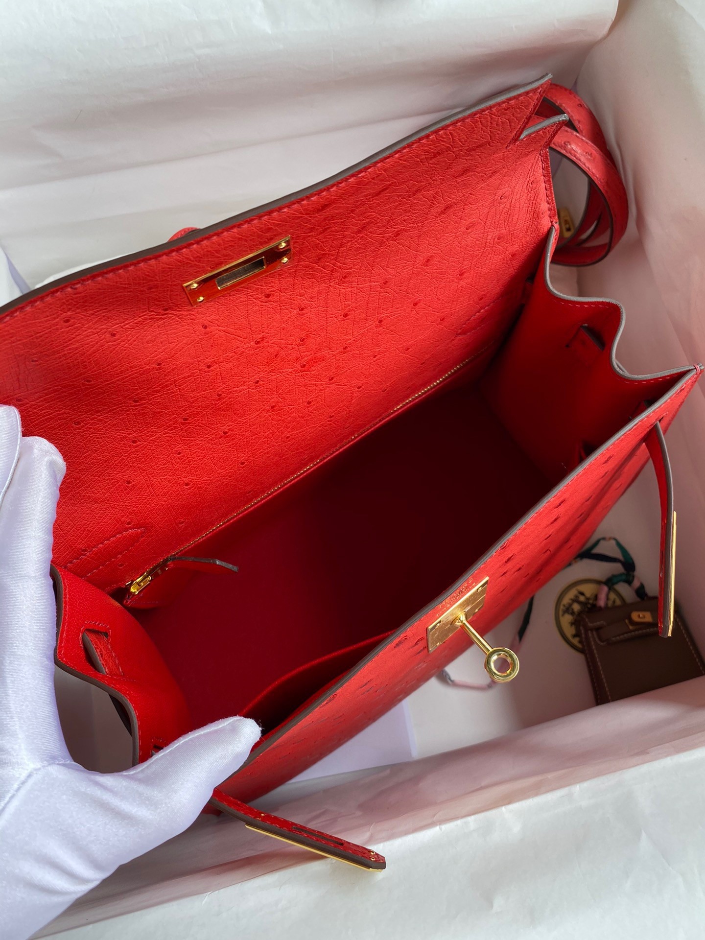 H**mes kelly sellier 28 handmade bag in red ostrich leather