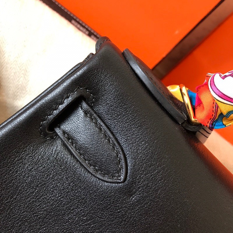 H**mes kelly retourne 28 handmade bag in black swift calfskin