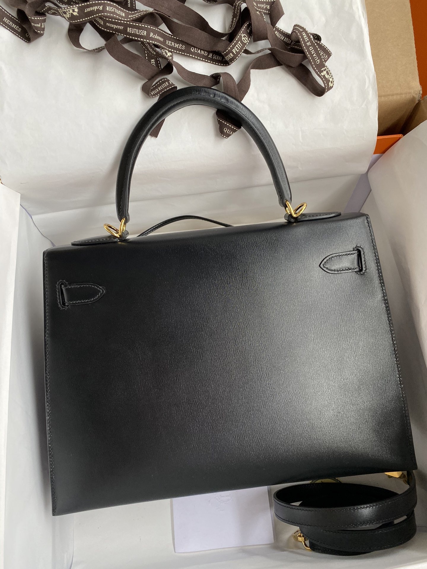 H**mes kelly sellier 32 handmade bag in black box calfskin