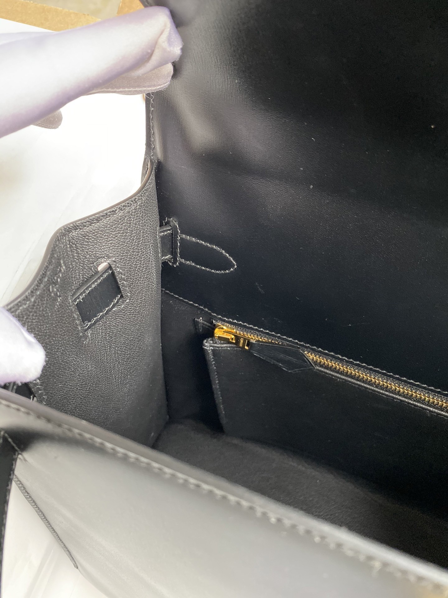 H**mes kelly sellier 32 handmade bag in black box calfskin