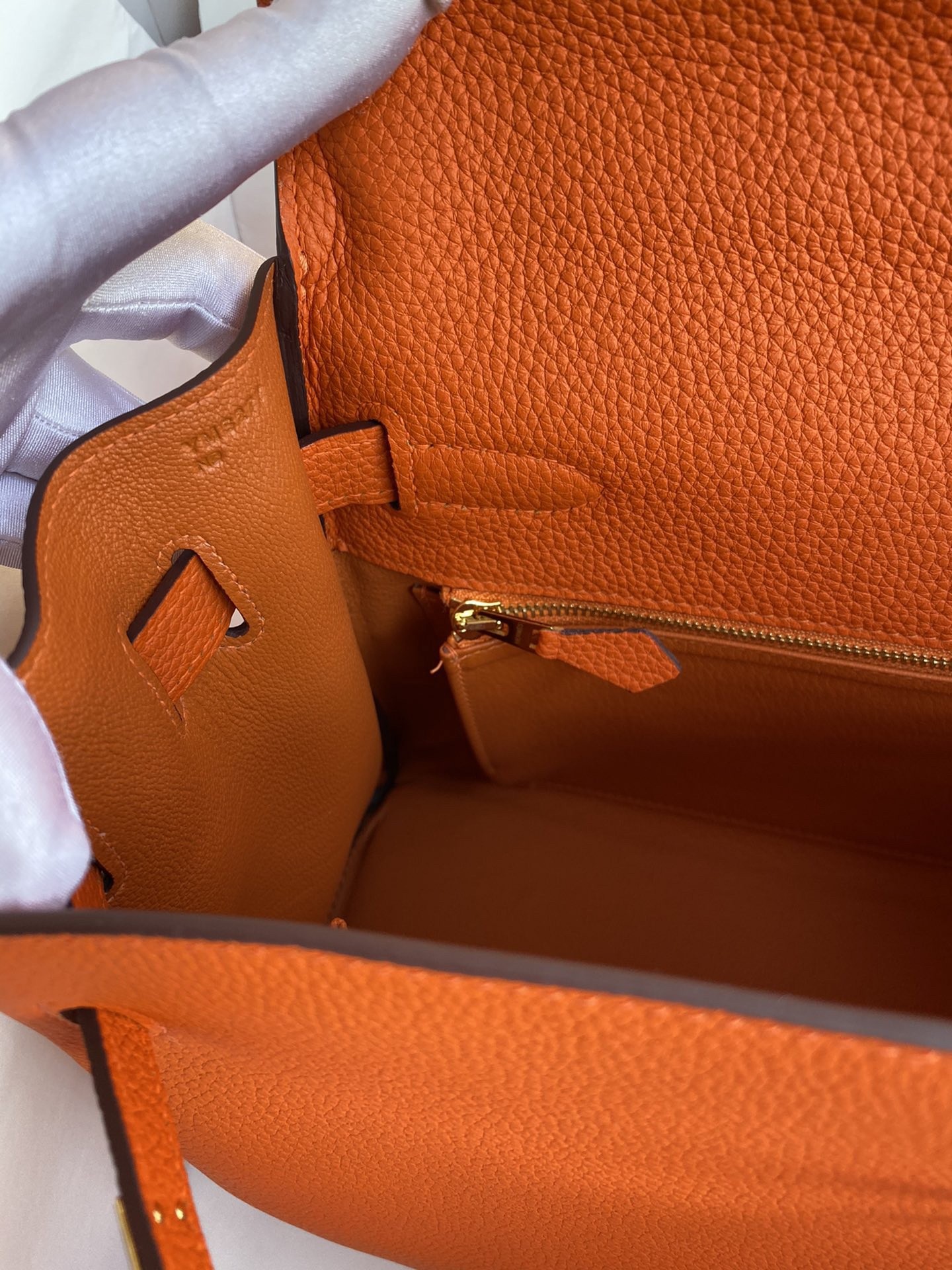 H**mes kelly retourne 32 handmade bag in orange clemence leather