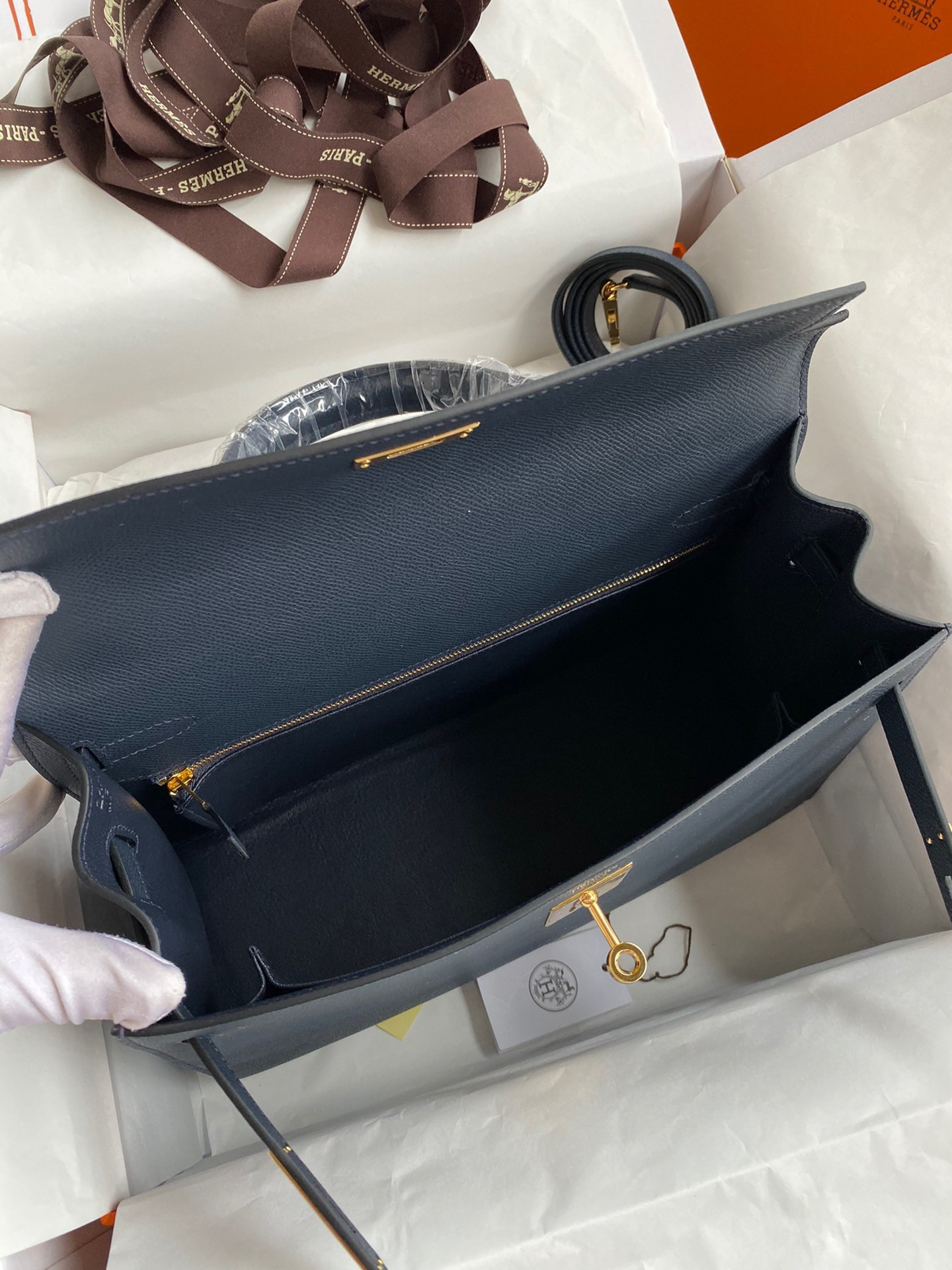 H**mes kelly sellier 32 handmade bag in blue indigo epsom calfskin