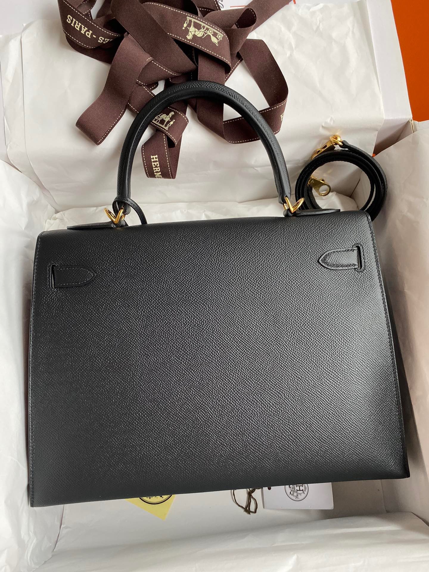 H**mes kelly sellier 32 handmade bag in black epsom calfskin