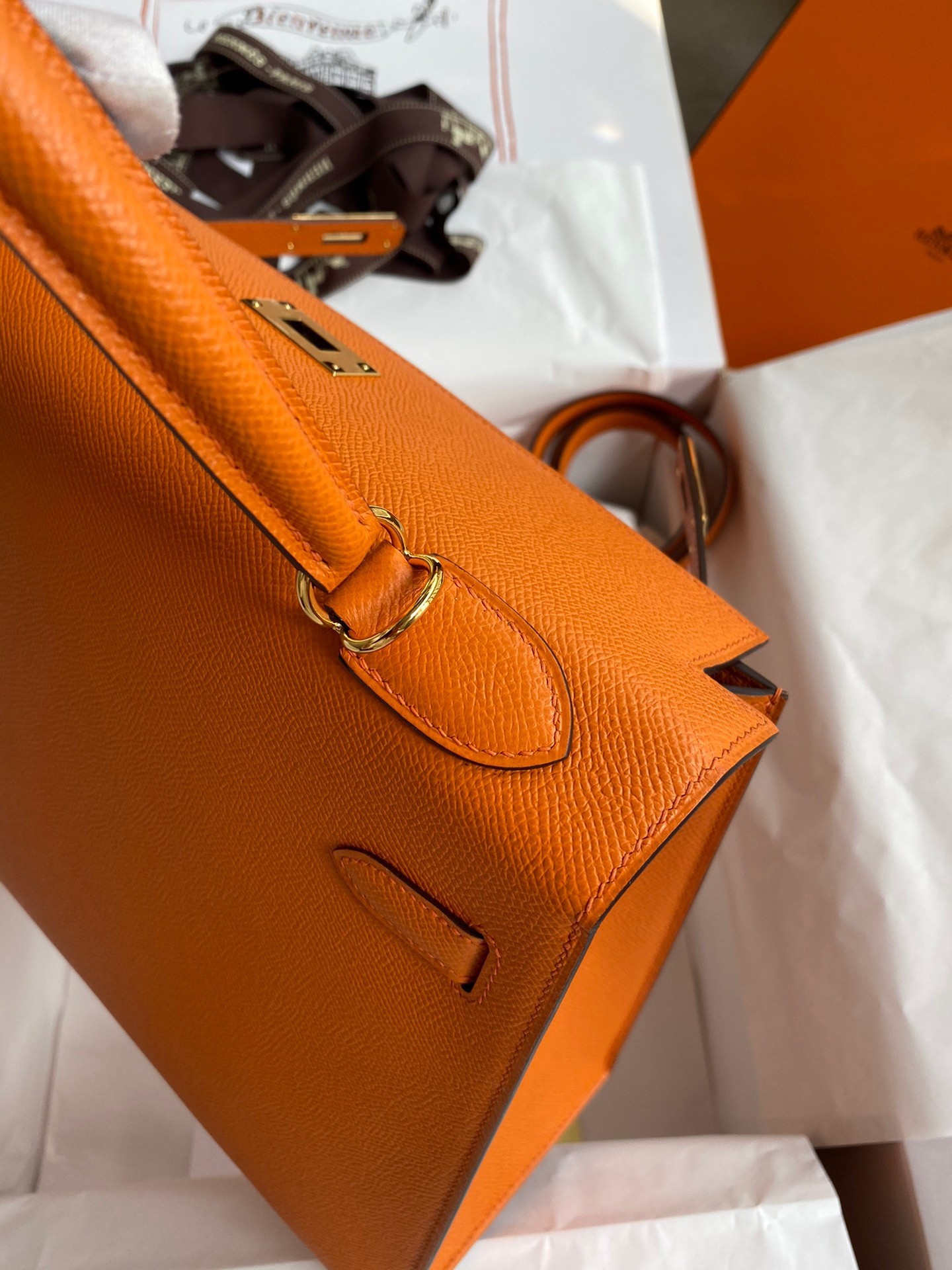 H**mes kelly sellier 32 handmade bag in orange epsom calfskin