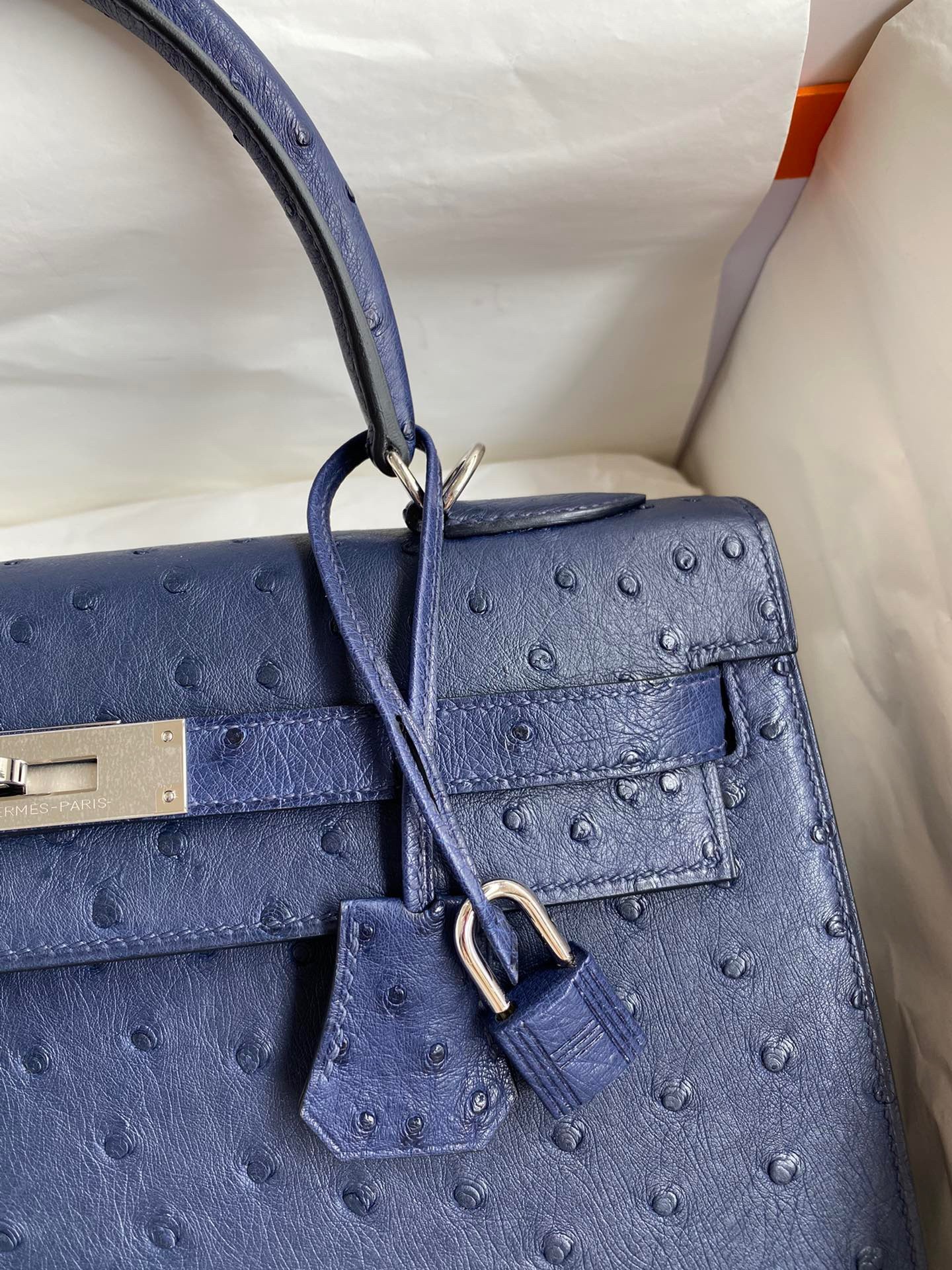 H**mes kelly sellier 32 handmade bag in blue iris ostrich leather