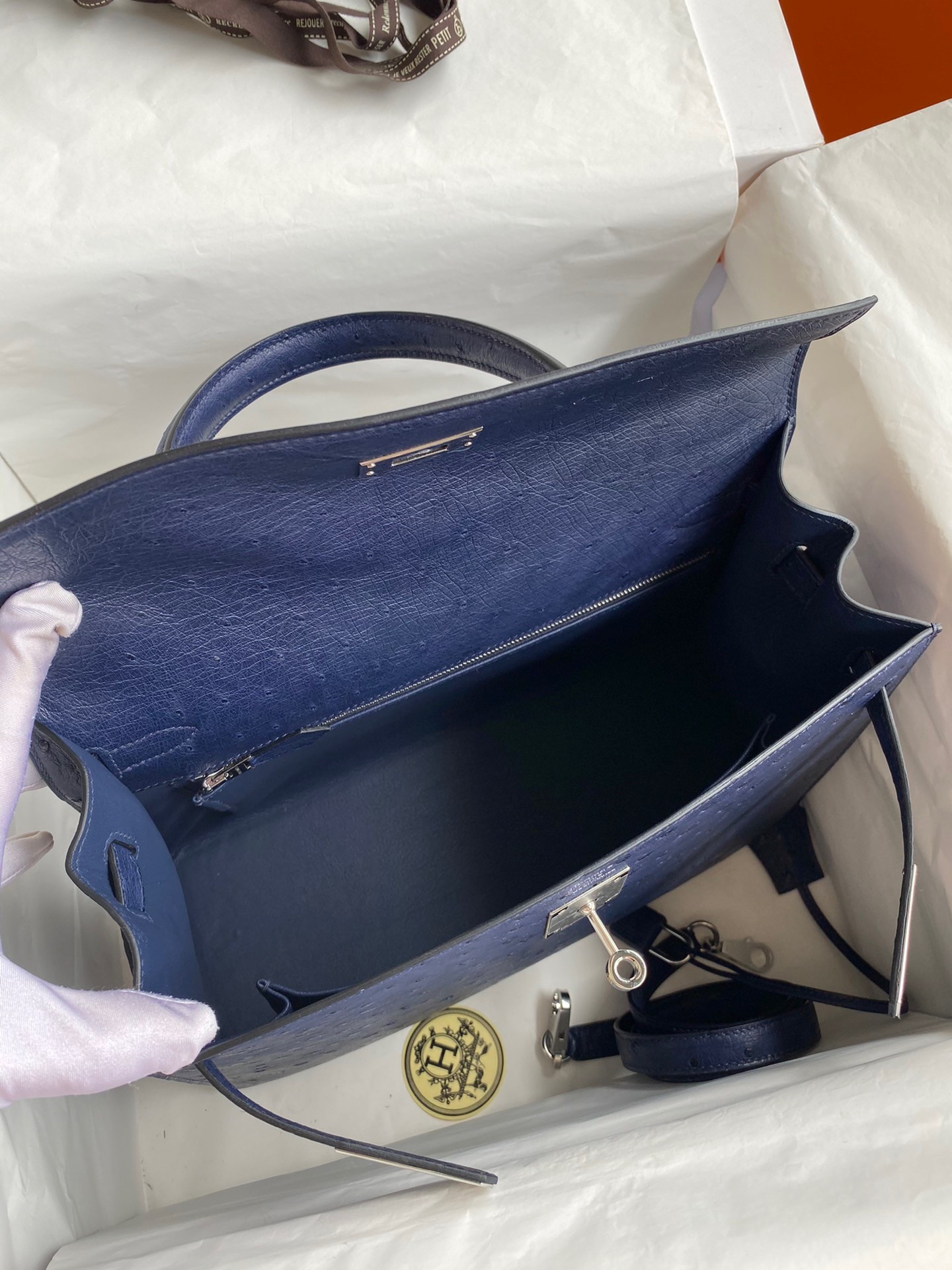 H**mes kelly sellier 32 handmade bag in blue iris ostrich leather