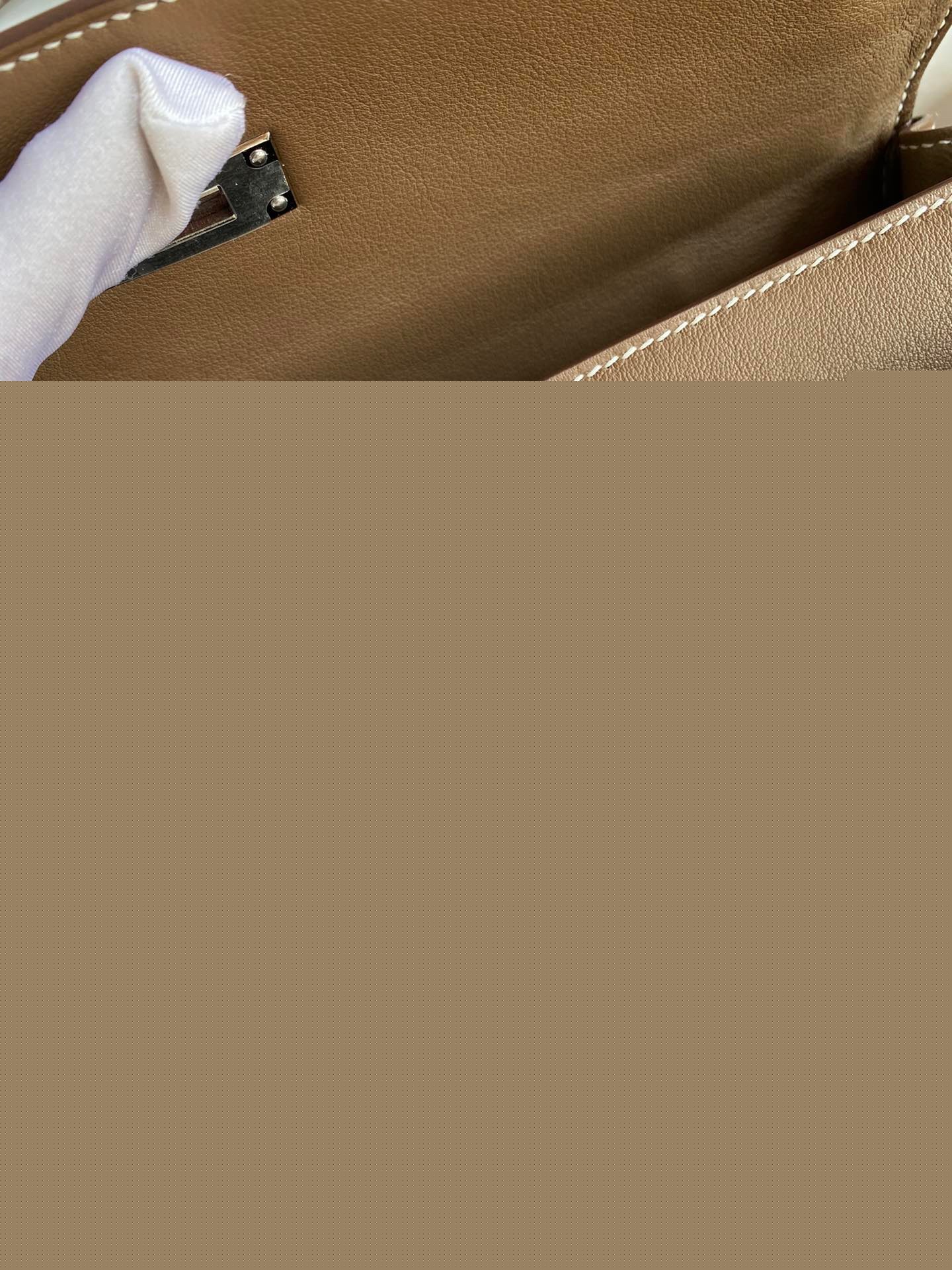 H**mes kelly lakis 32 handmade bag in taupe swift calfskin