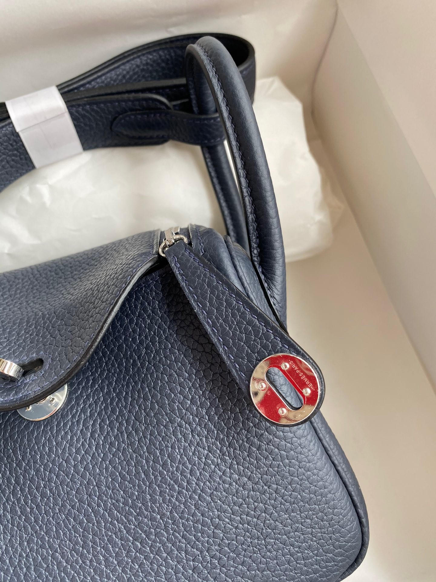 H**mes mini lindy handmade bag in blue nuit hhl19clbnclemence leather