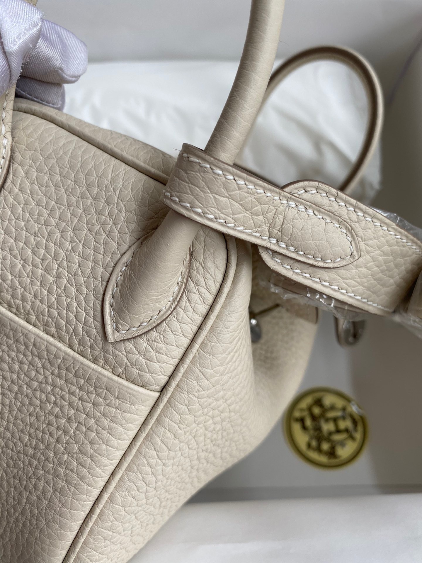 H**mes mini lindy handmade bag in craie clemence leather