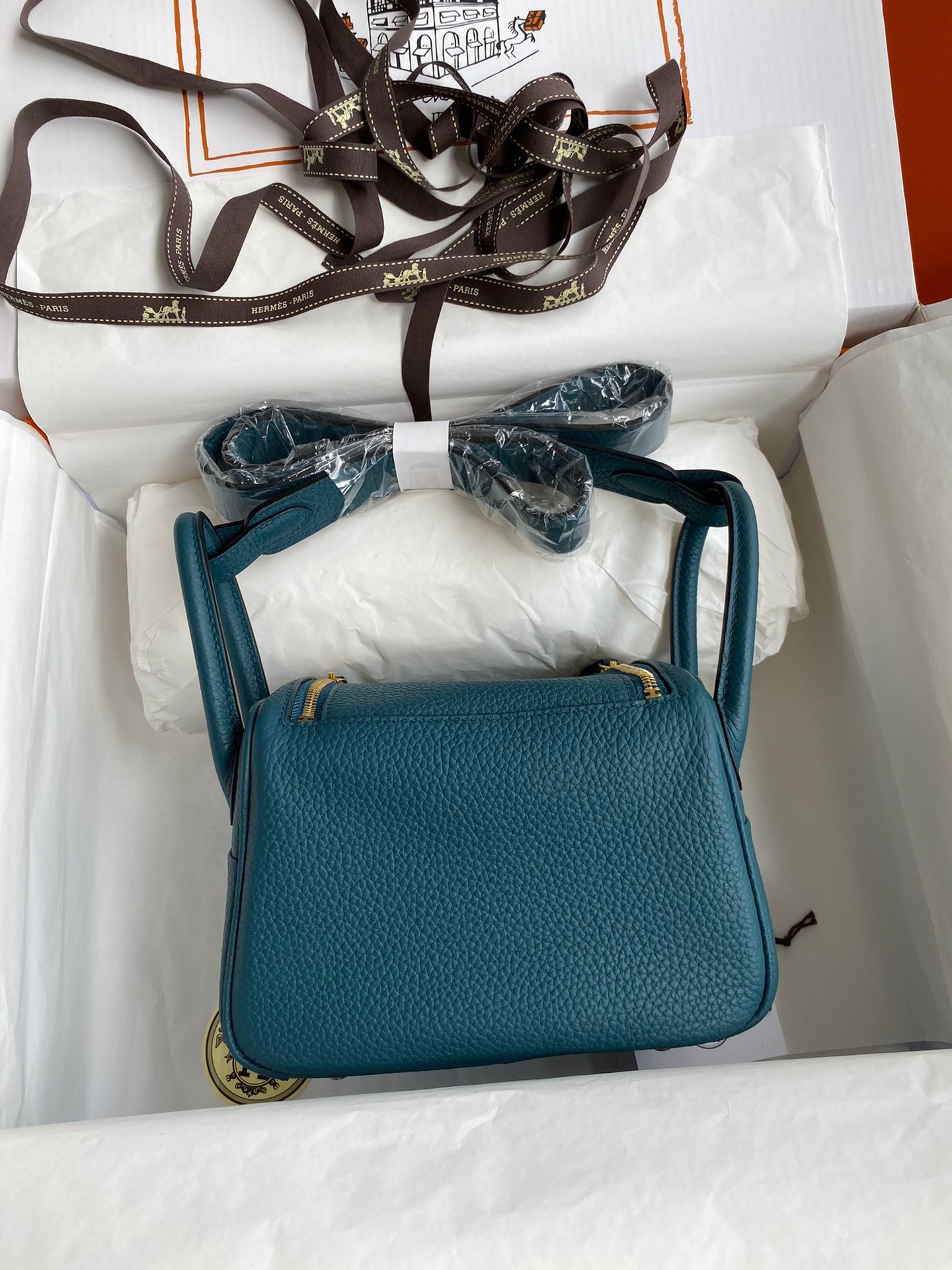 H**mes mini lindy handmade bag in vert bosphore clemence leather