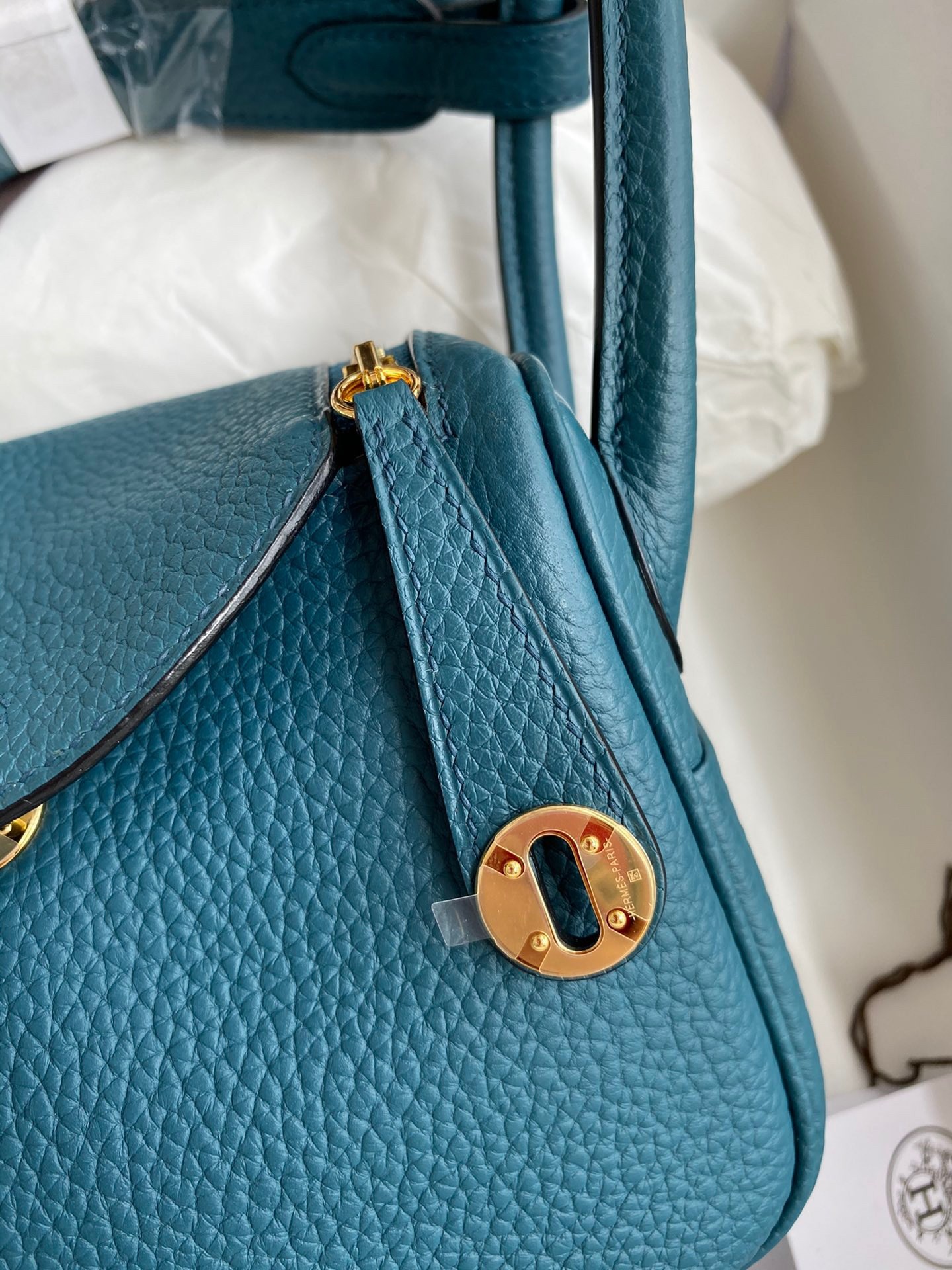 H**mes mini lindy handmade bag in vert bosphore clemence leather