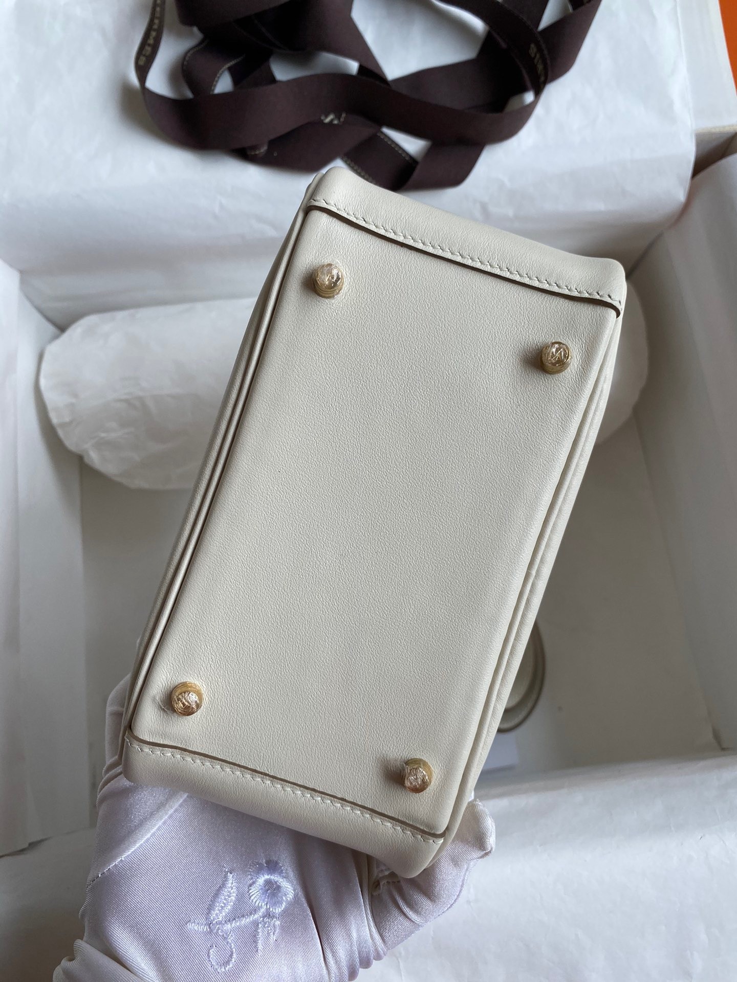 H**mes mini lindy handmade bag in craie swift leather