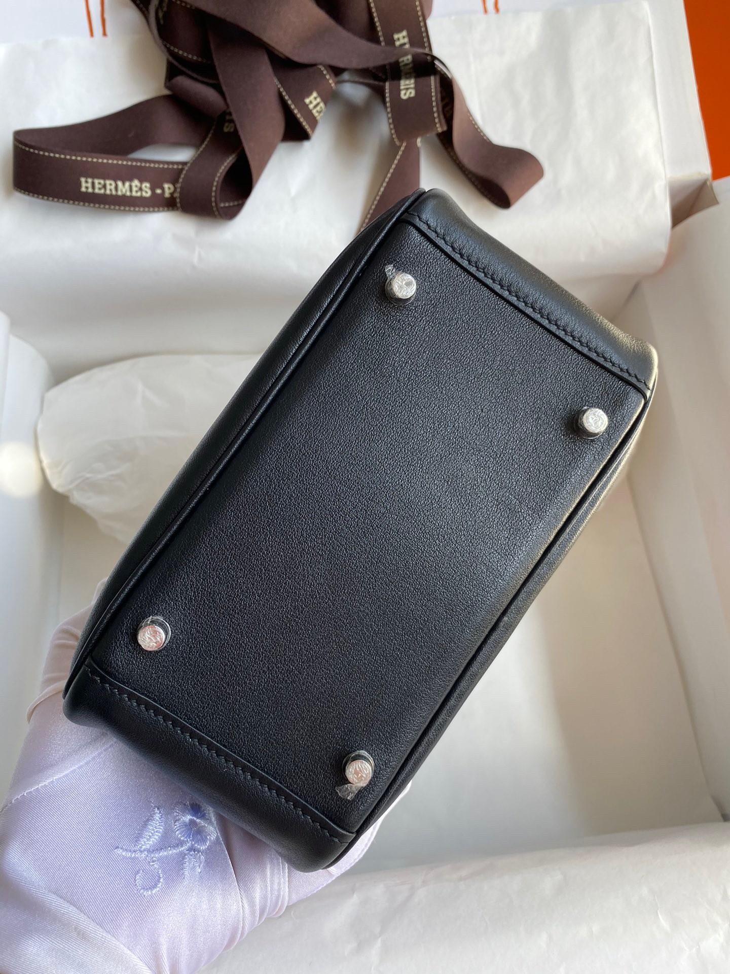 H**mes mini lindy handmade bag in black swift leather