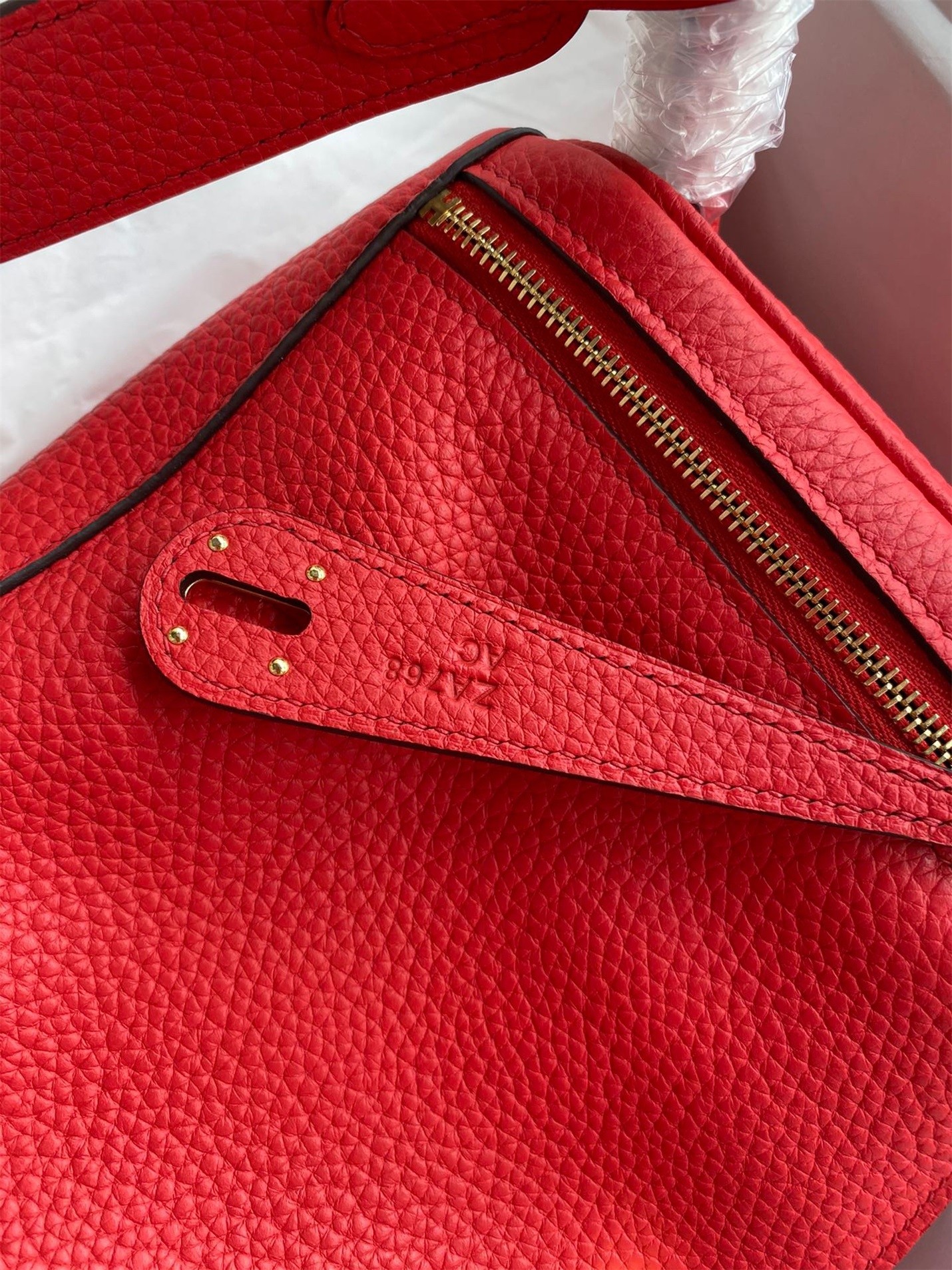 H**mes lindy 26 handmade bag in red clemence leather