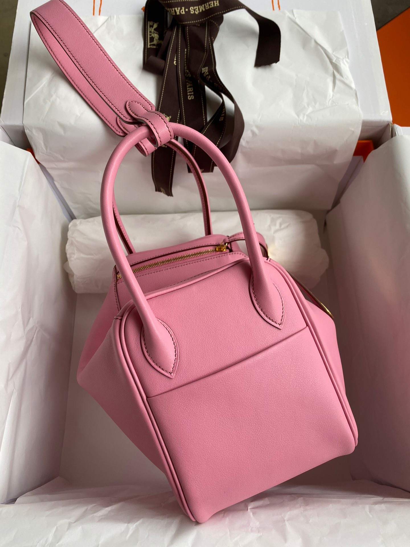 H**mes lindy 26 handmade bag in rose confetti swift calfskin