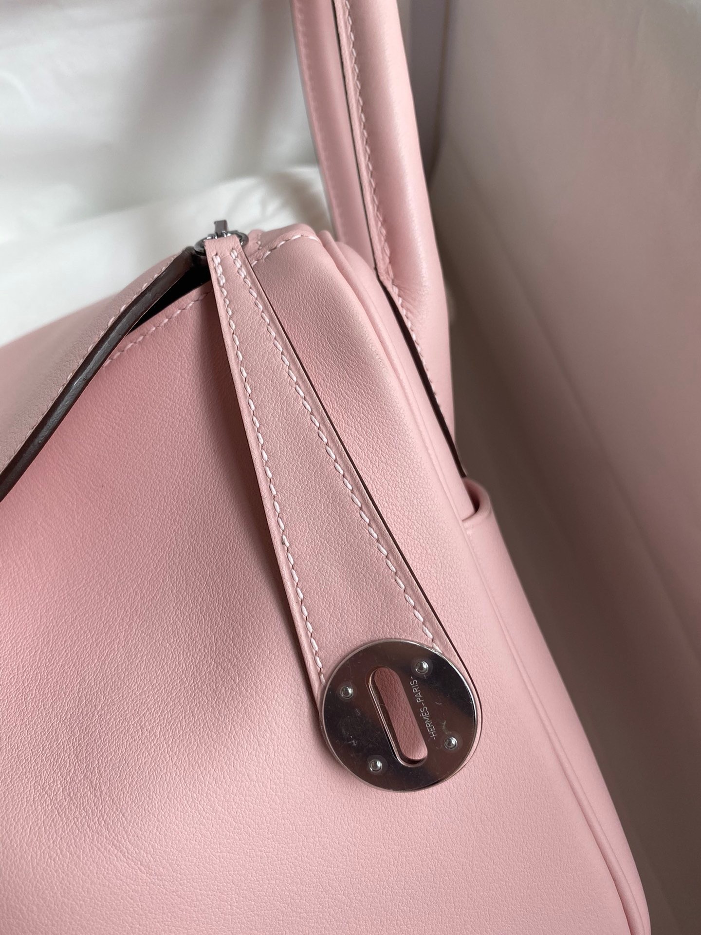 H**mes lindy 26 handmade bag in rose sakura swift calfskin