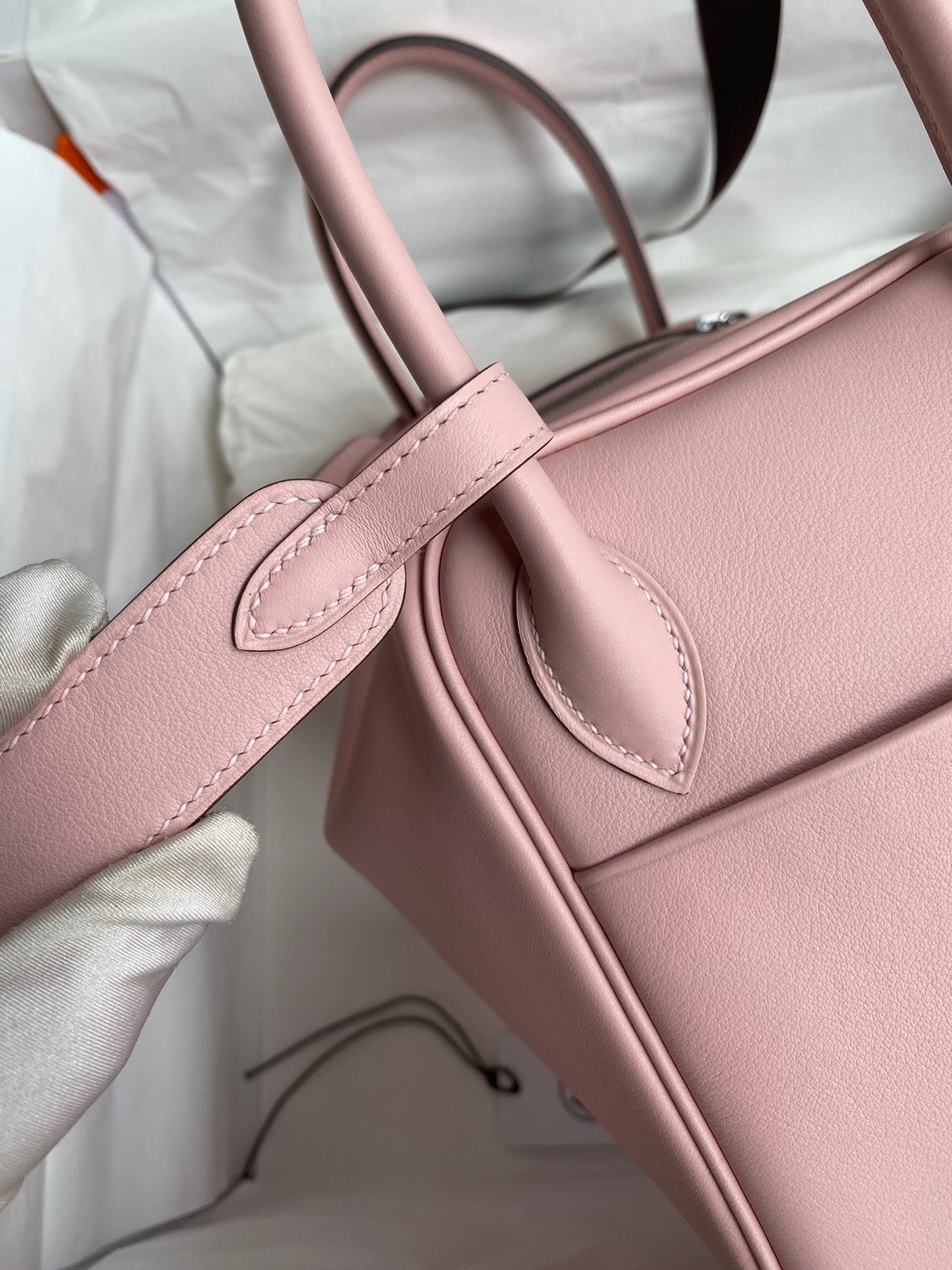 H**mes lindy 26 handmade bag in rose sakura swift calfskin