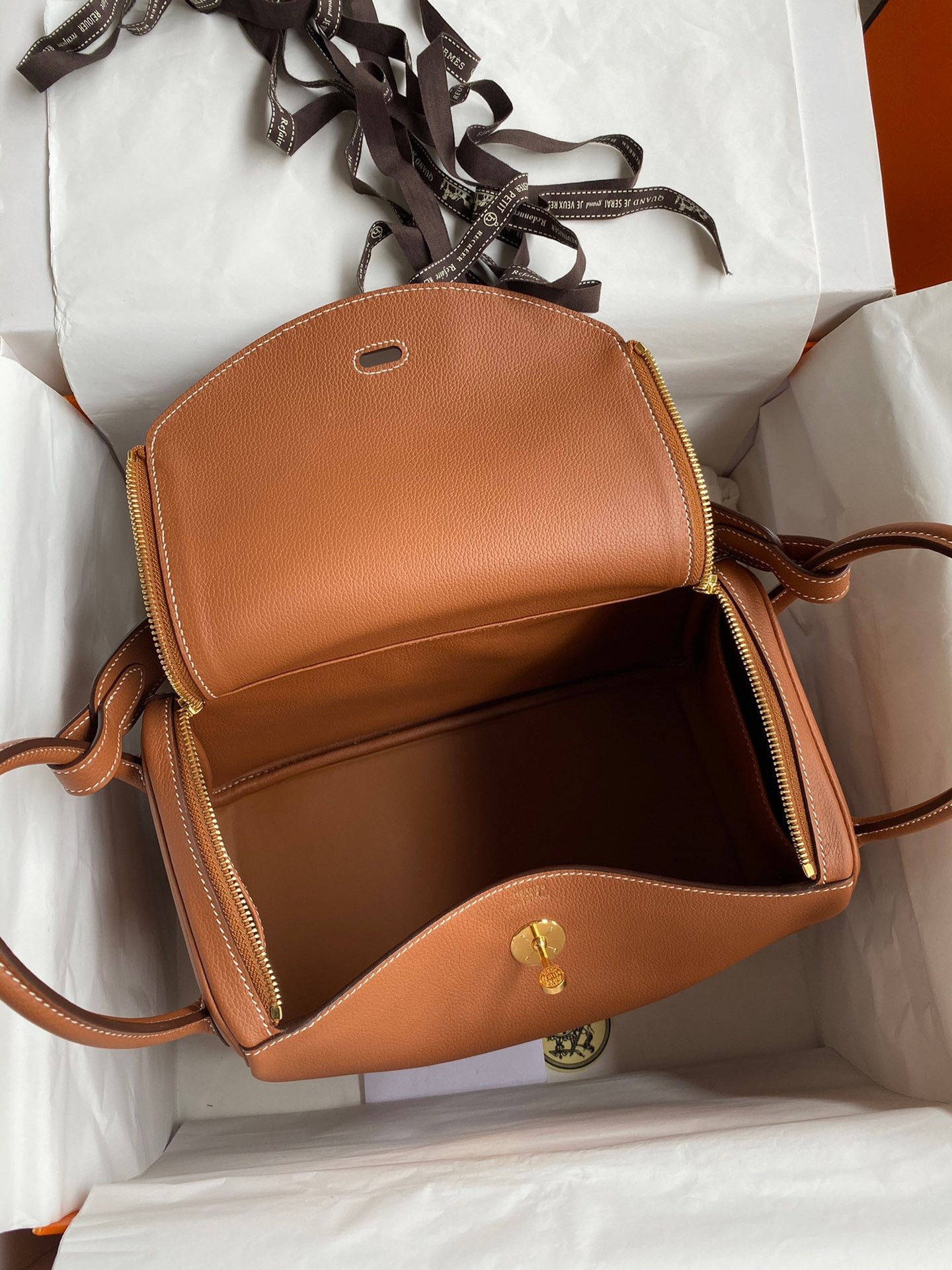 H**mes lindy 30 handmade bag in gold evercolor leather
