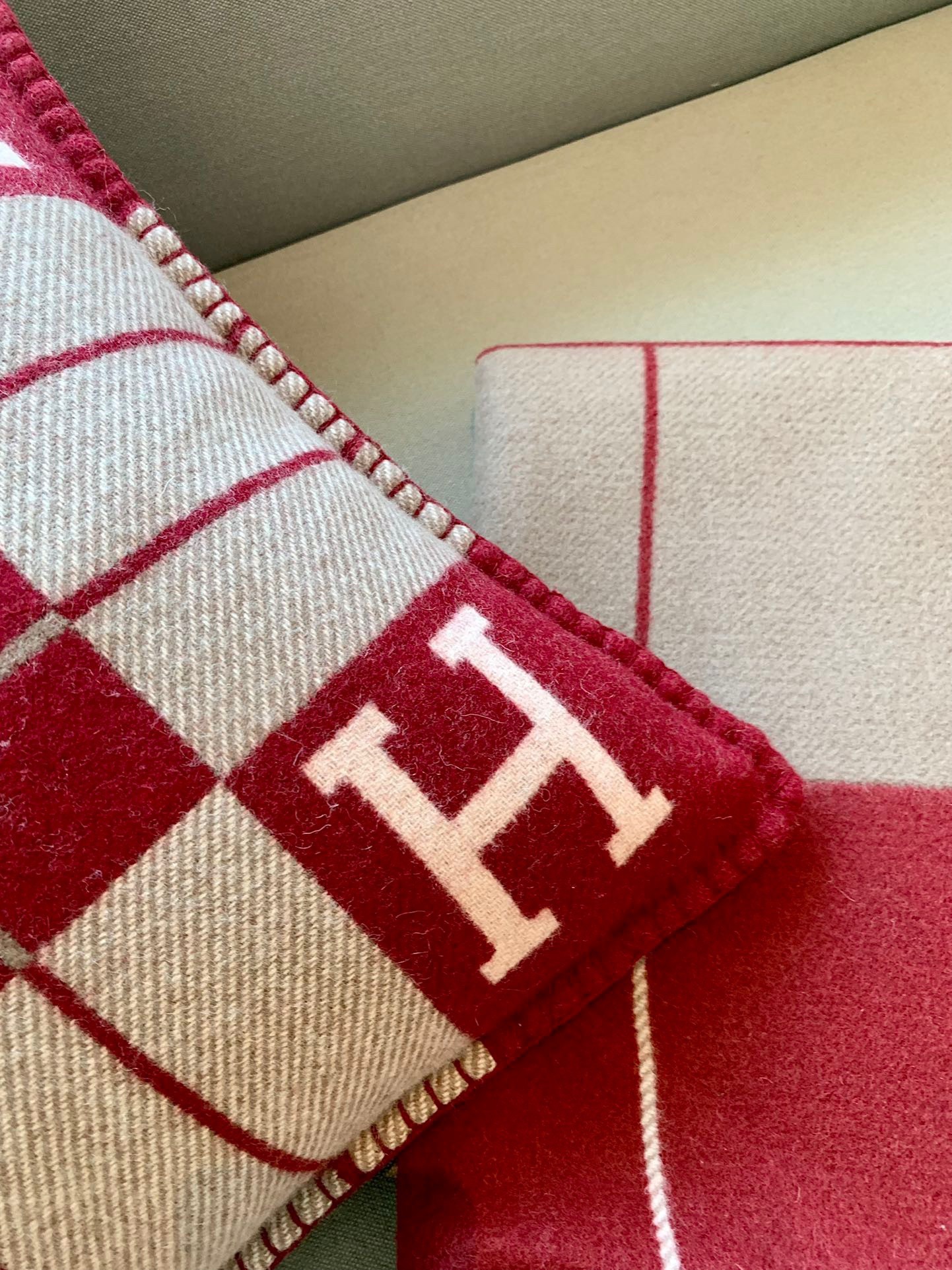 H**mes red small avalon iii pillow cover